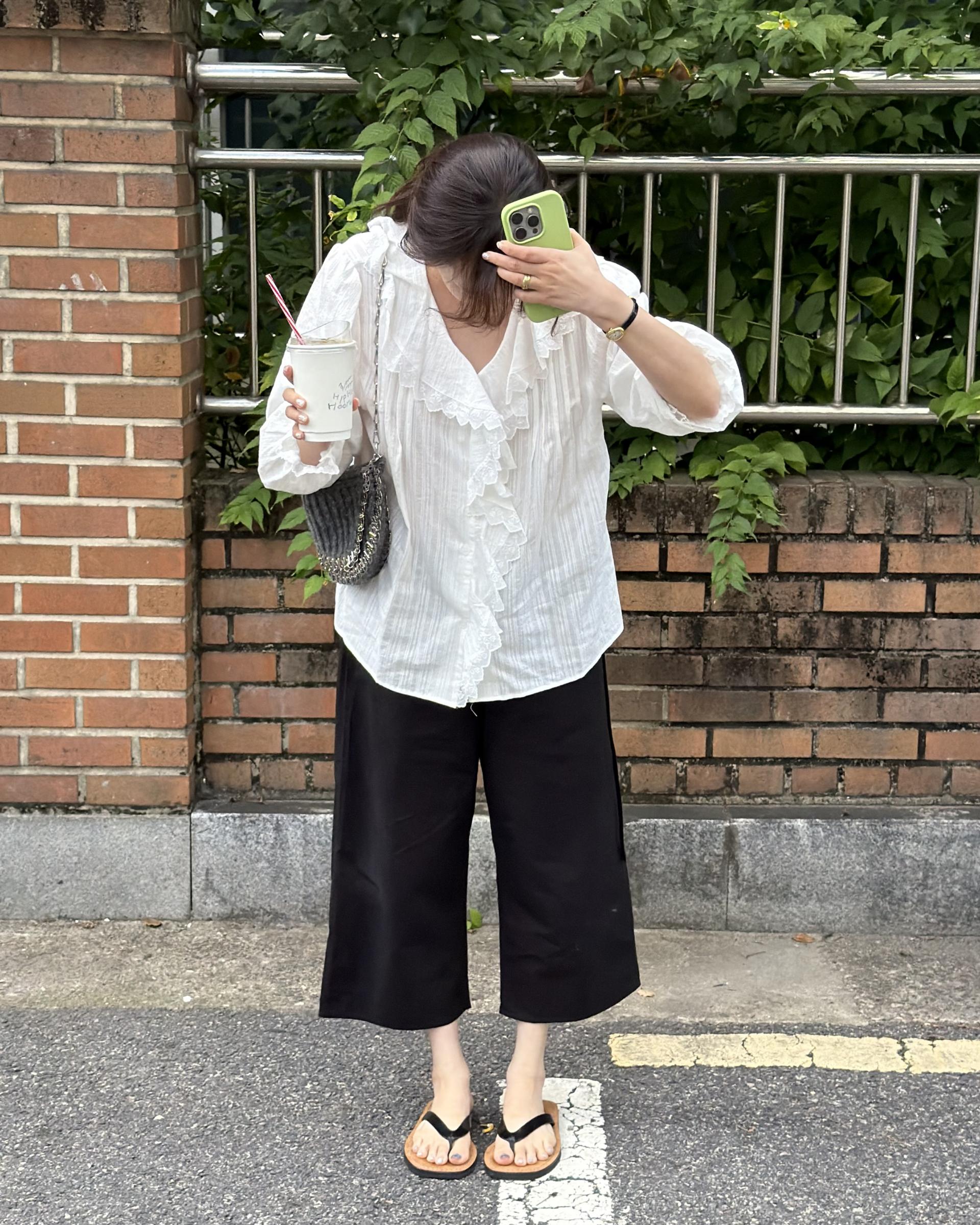 cottage ruffle lace blouse (white/check)