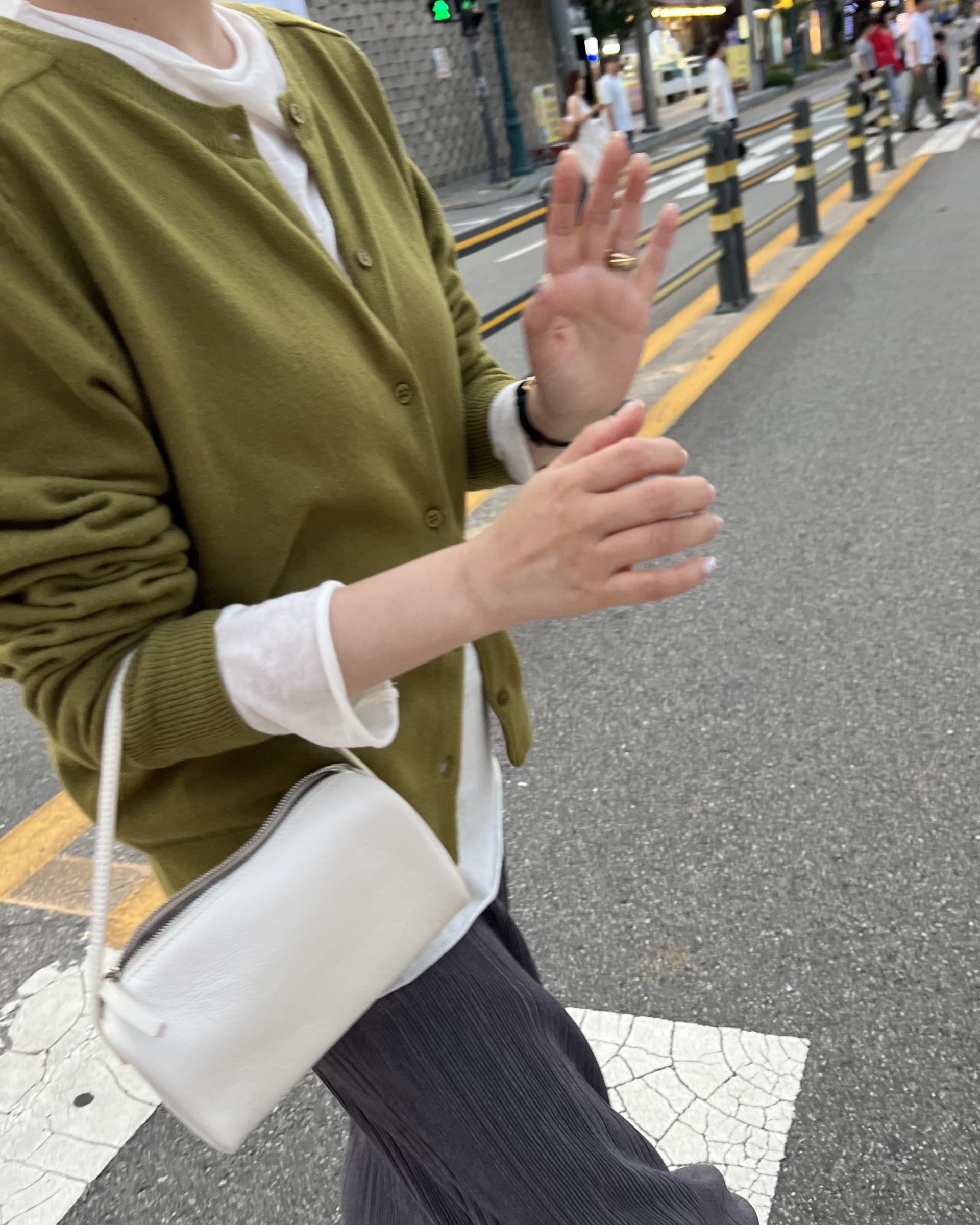 bowl round cardigan (grey/khaki/red)