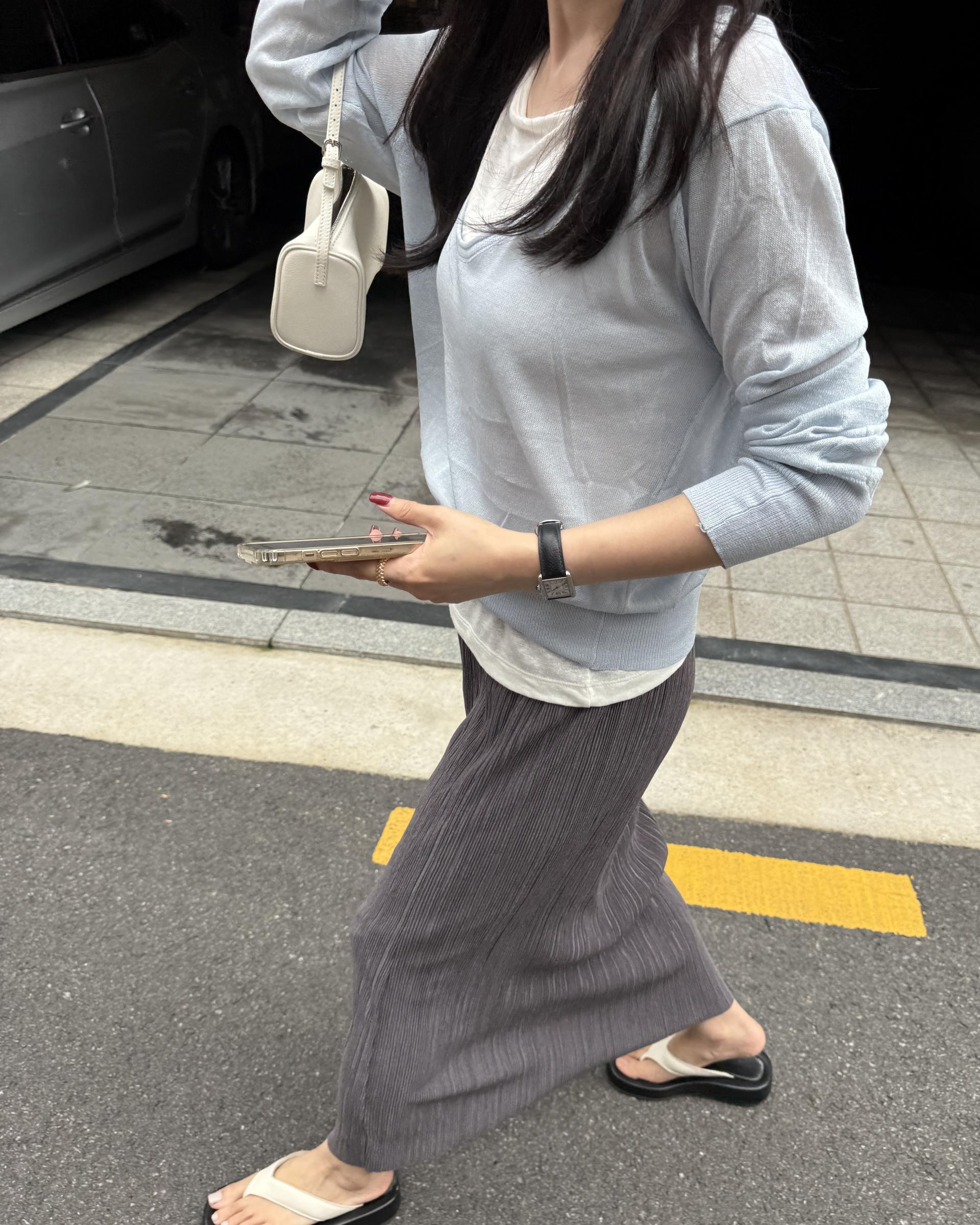 punch u-neck knit (mint/baby blue)소재