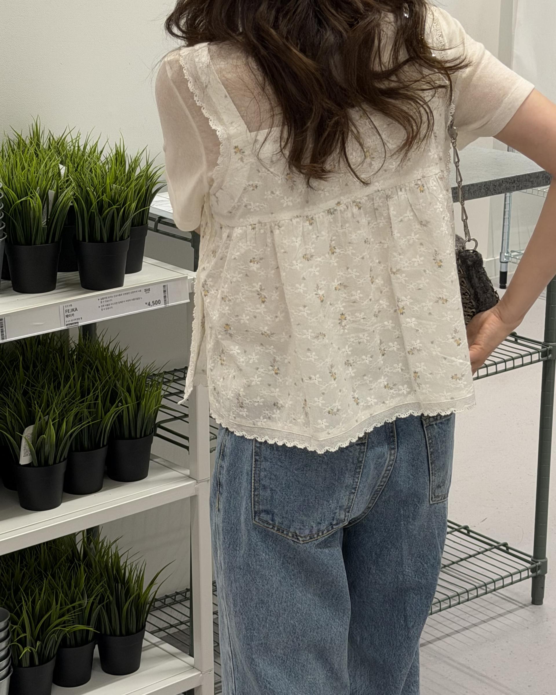 primrose blouse (flower/black)