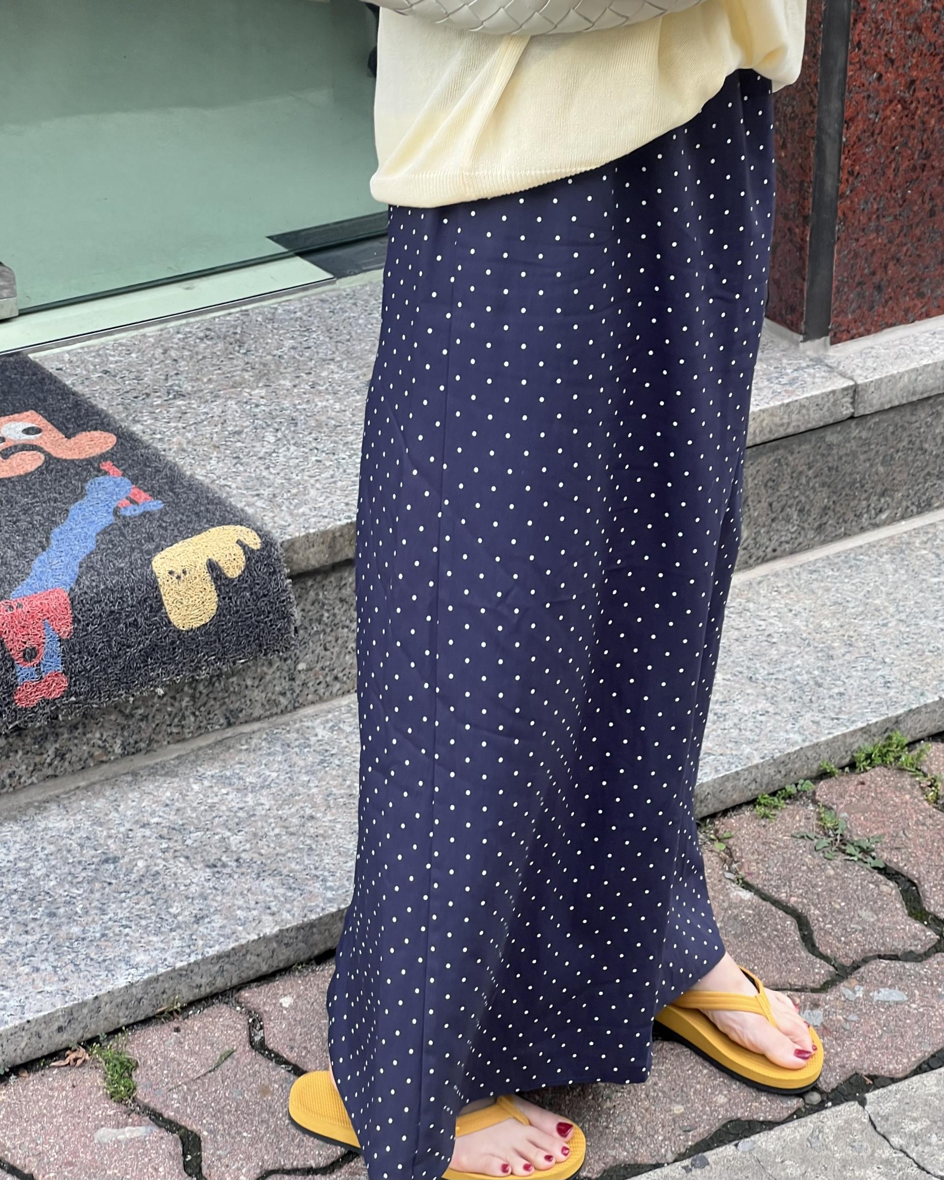 dot maxi skirt