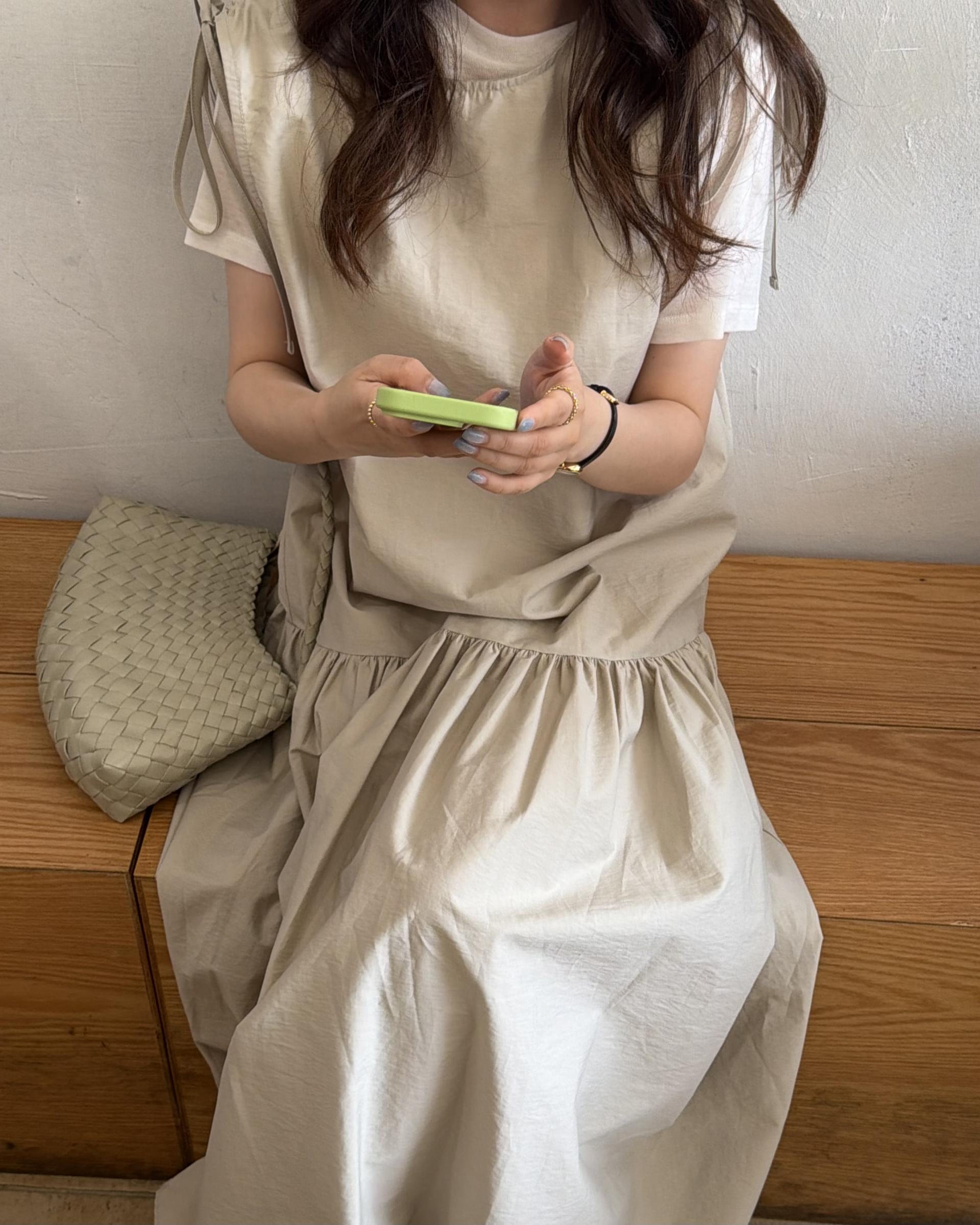 butter ribbon dress (beige/white)