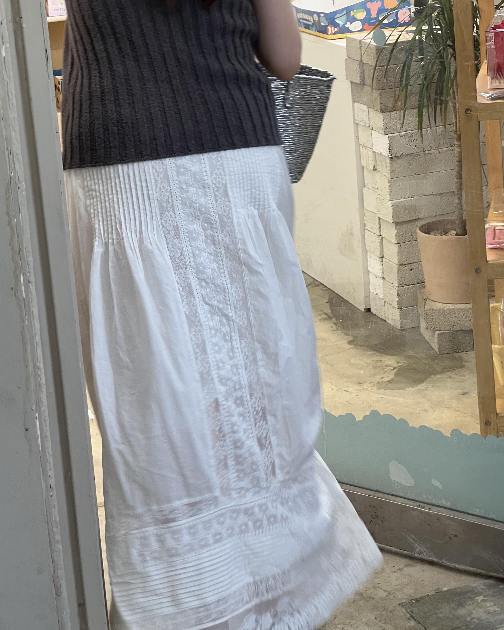 calla lace skirt