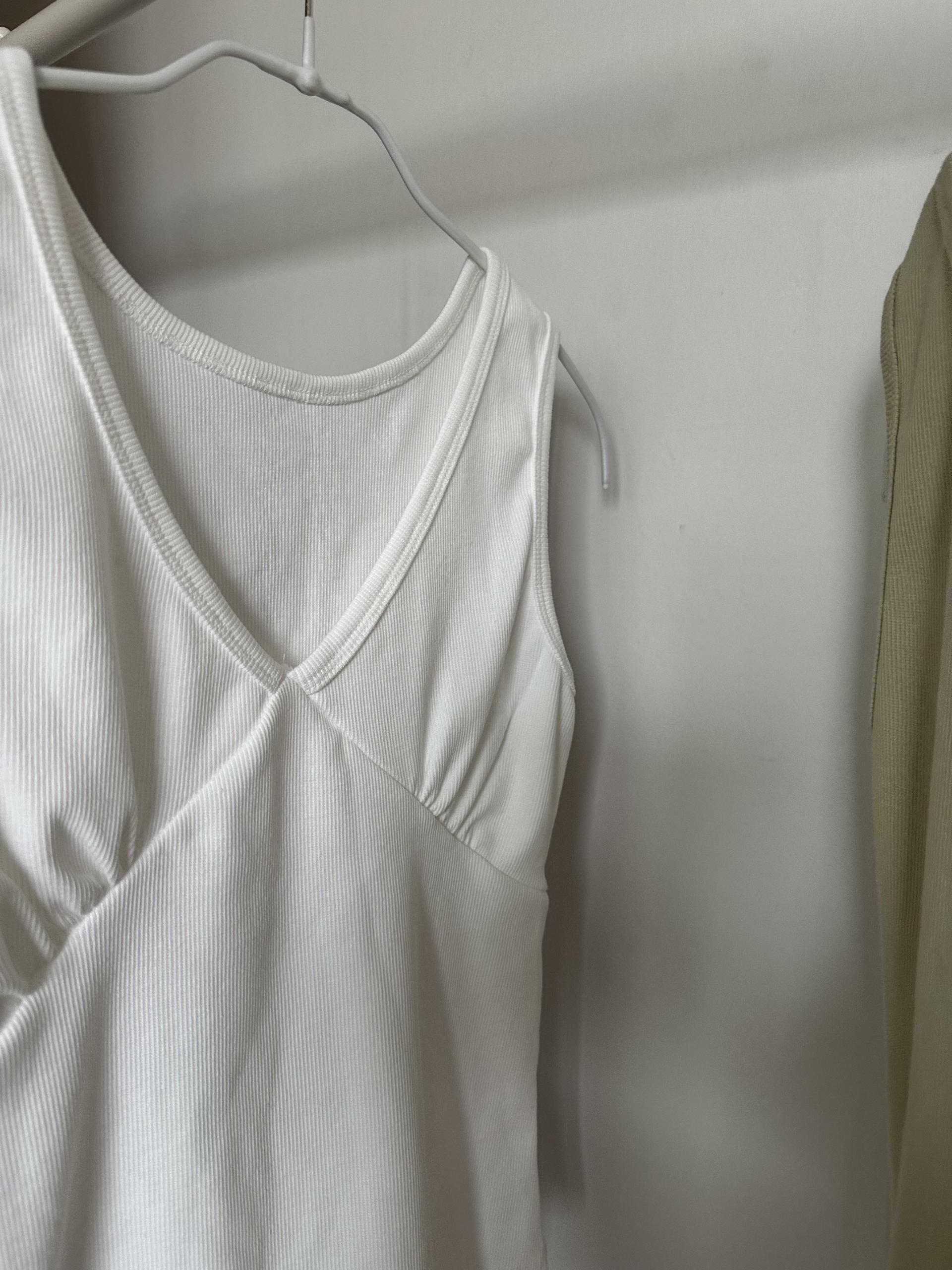sand sleeveless (charcoal/white/olive)