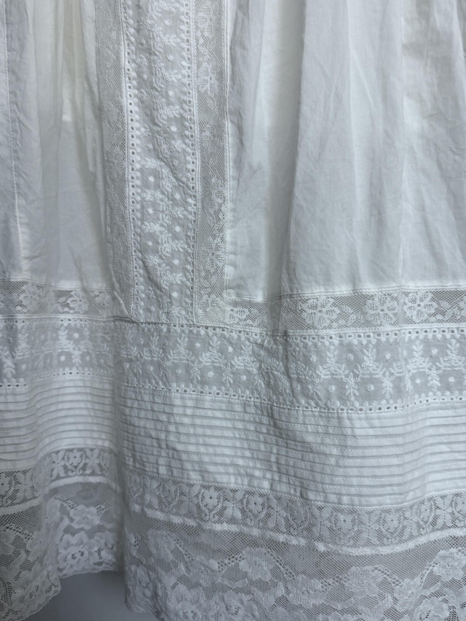 calla lace skirt