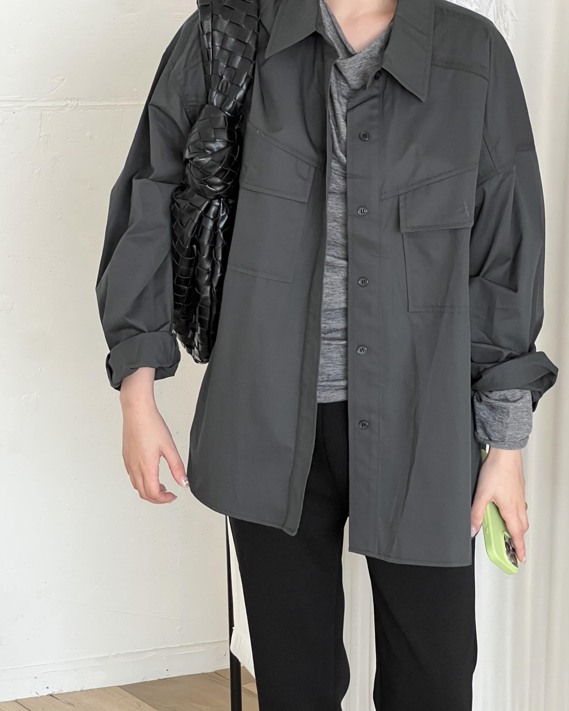 over pocket shirt (mint/charcoal)