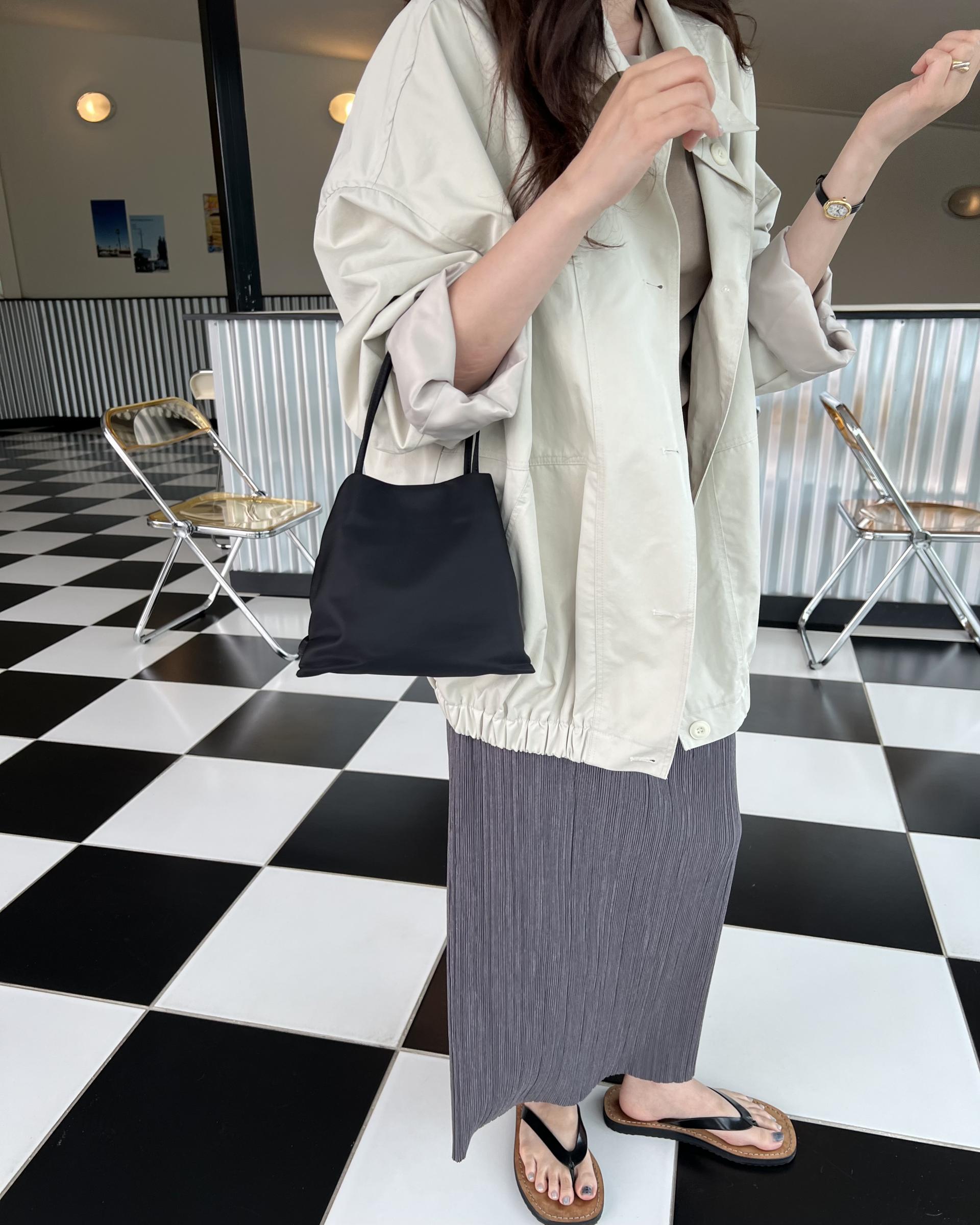 grocery half jumper (cream beige/navy)