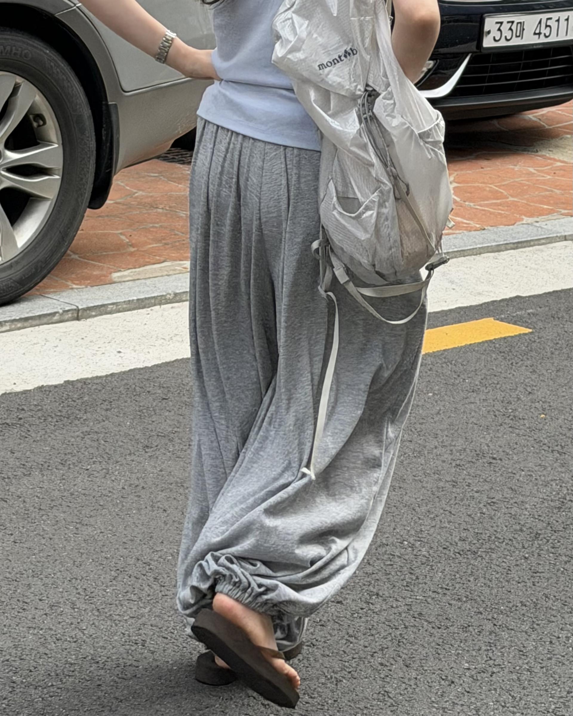 merge banding pants