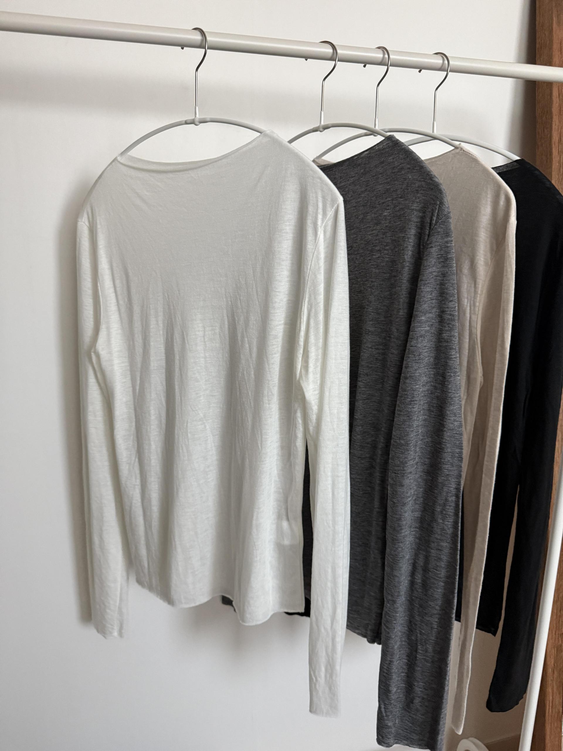 wool skin top (ivory/beige/charcoal/black)
