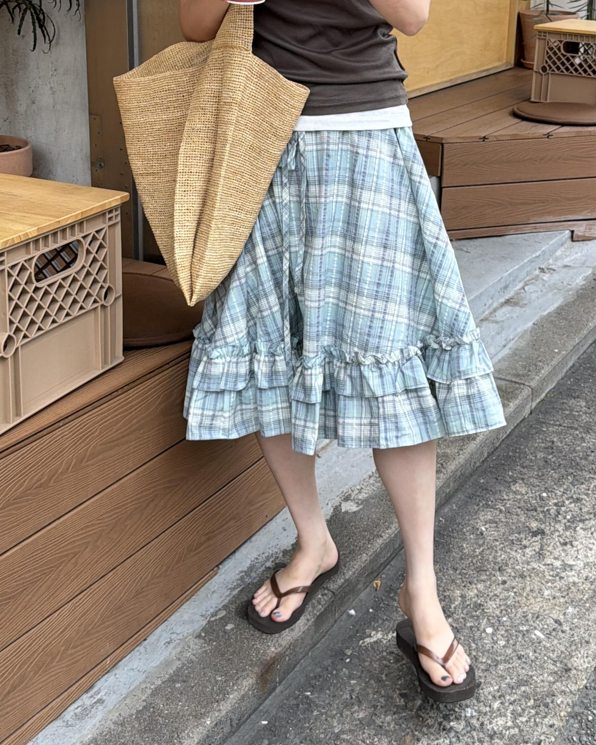 code button top (brown/black/white/melange)