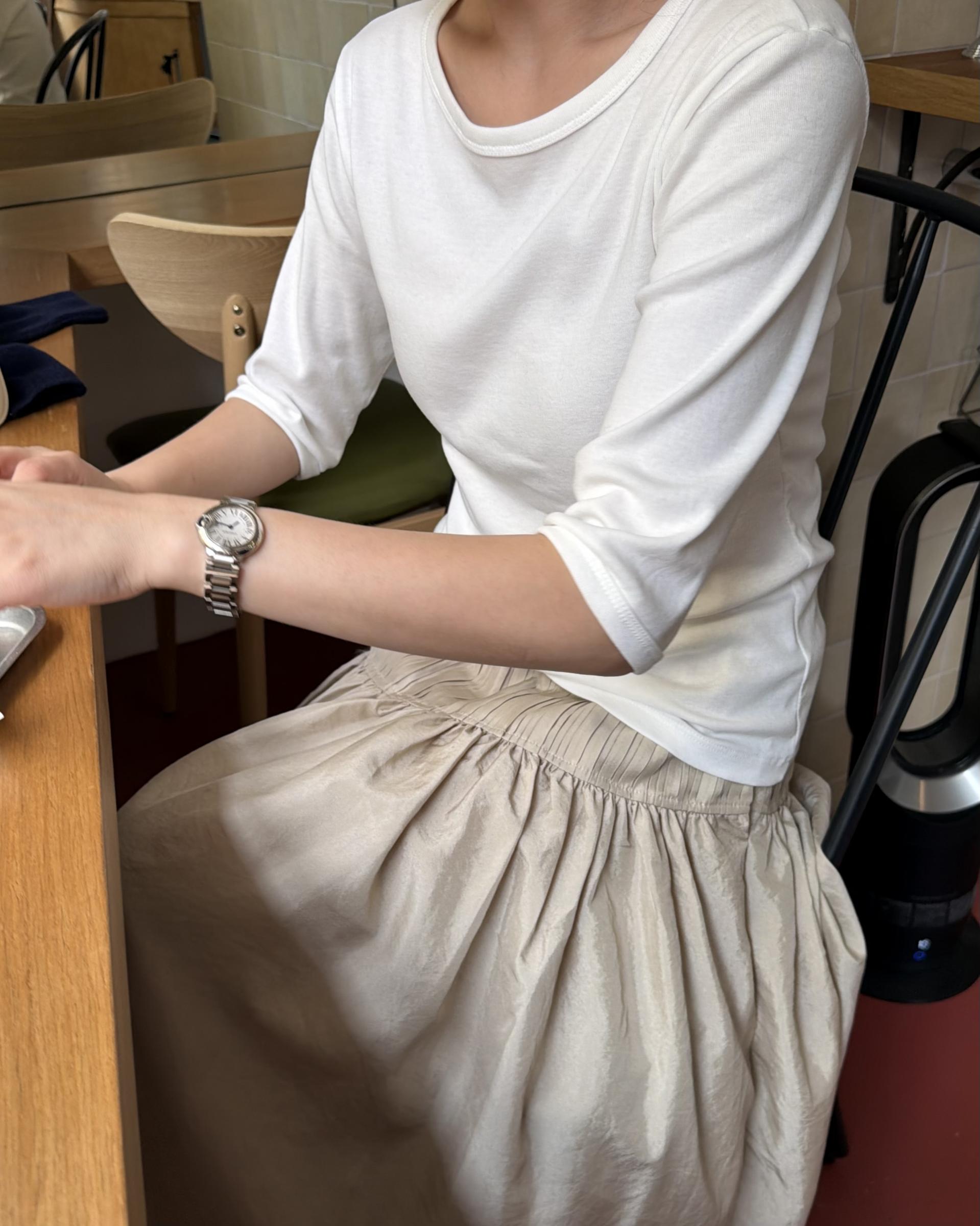 marge pintuck skirt (milk beige/charcoal)