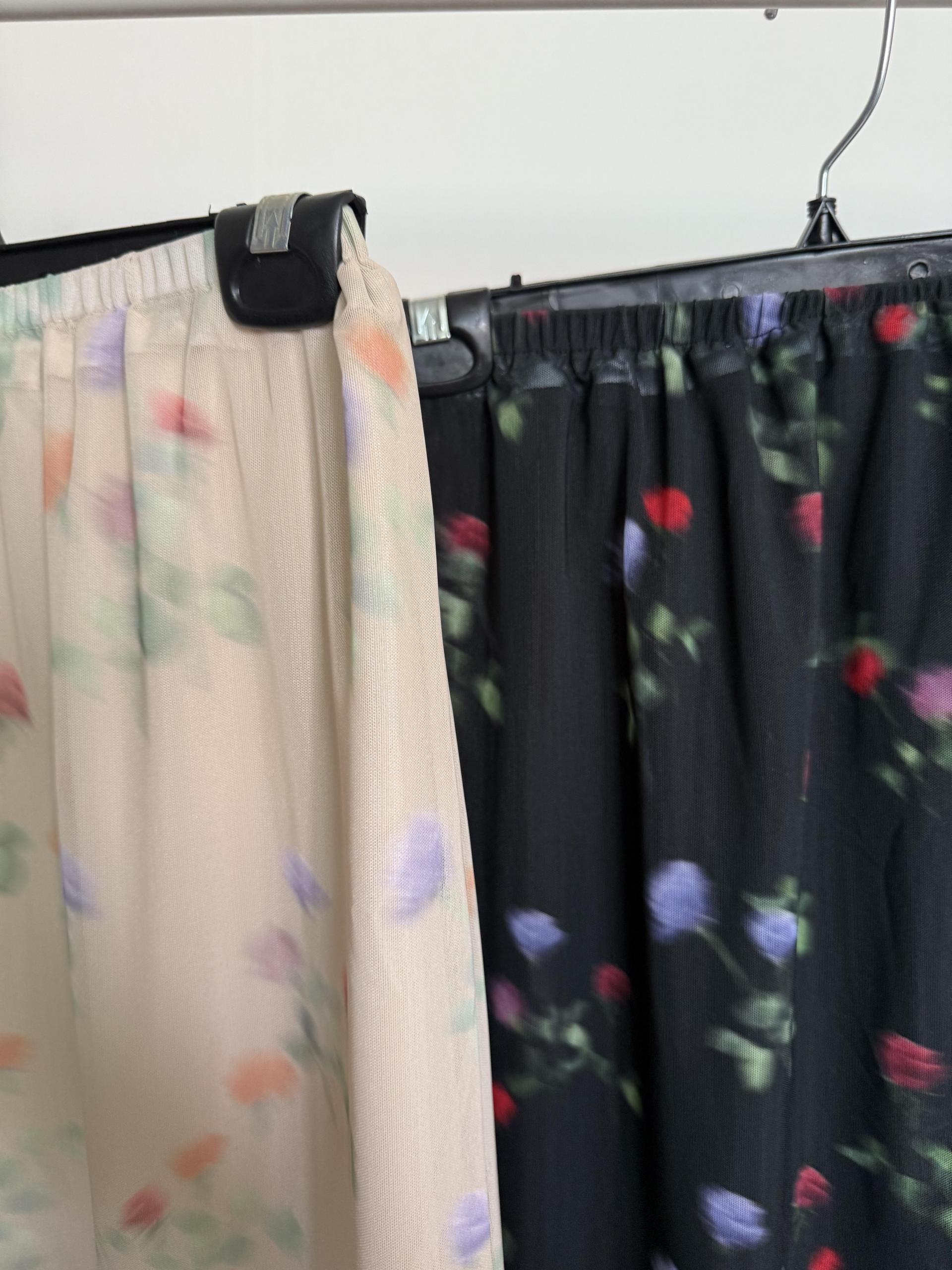 bong bong skirt (beige/black)