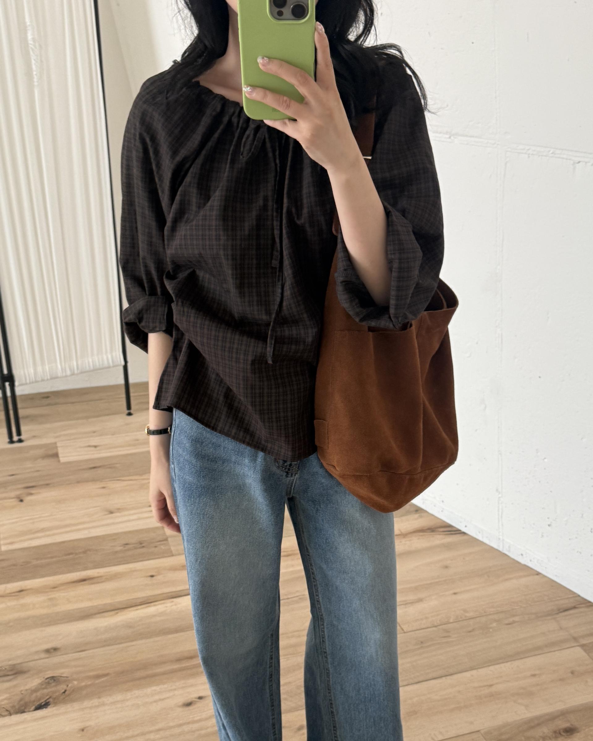 aman check blouse (brown)