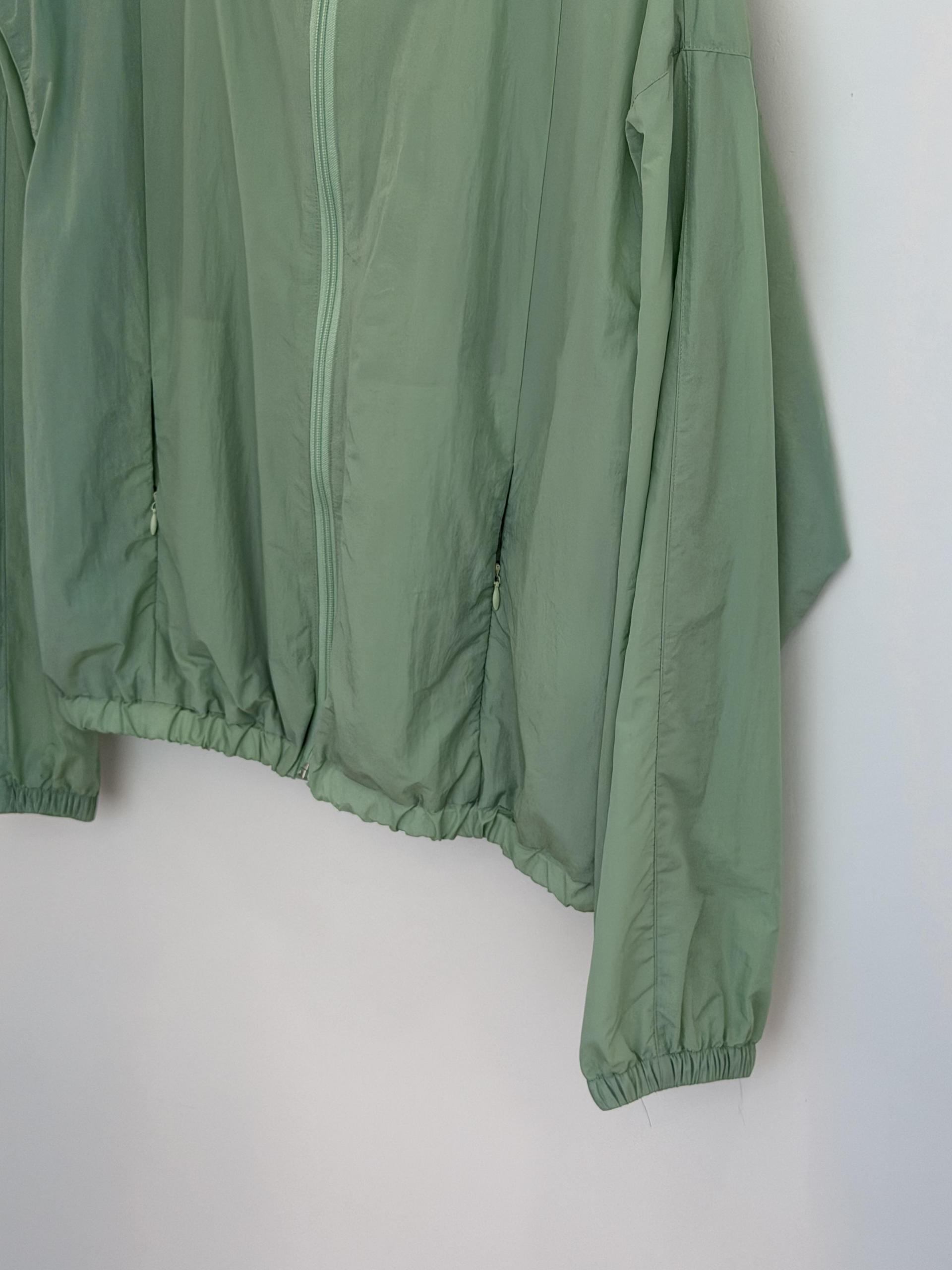bean wind breaker