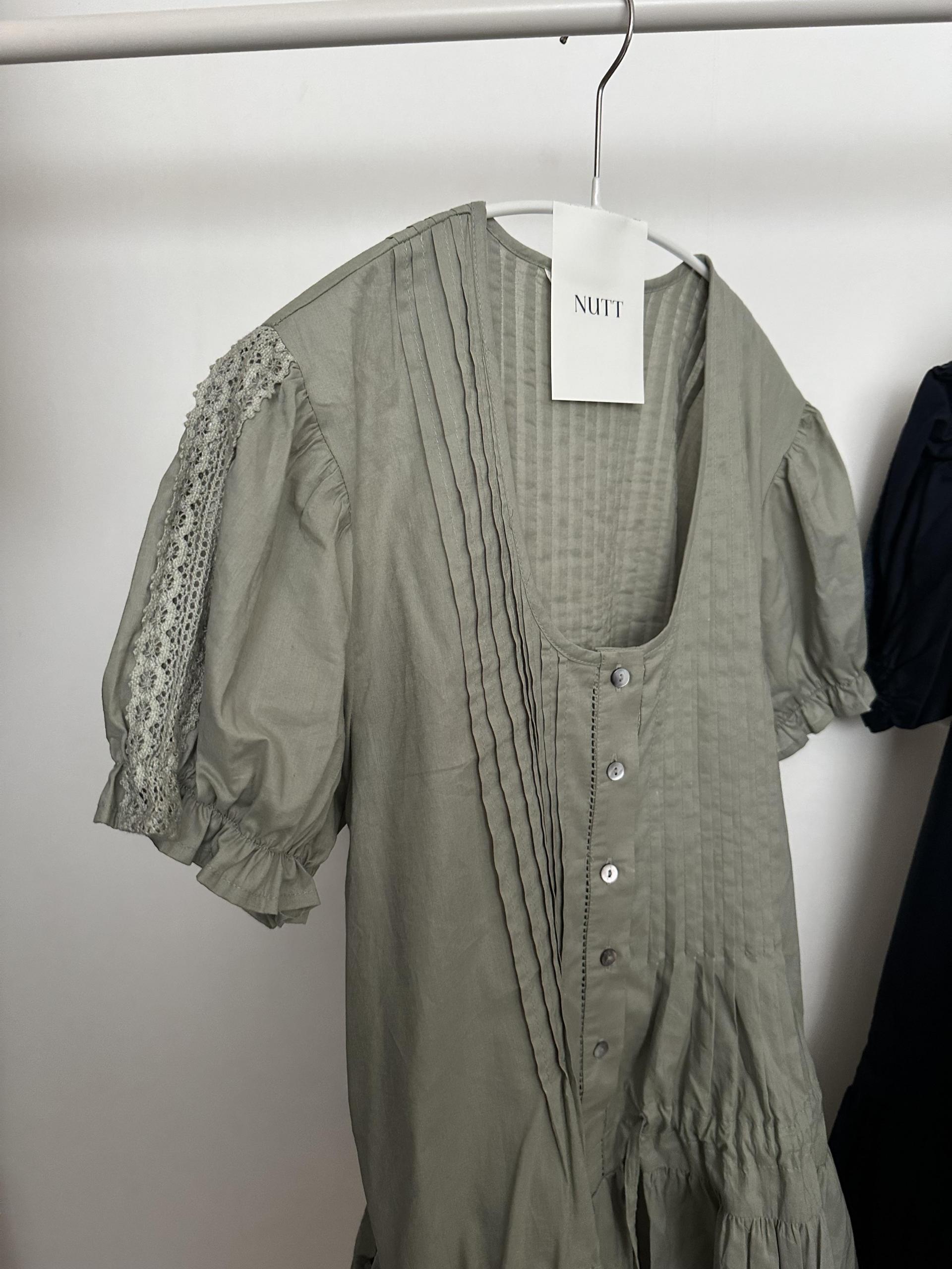 deborah pintuck dress (khaki/ivory/navy) 소재추가