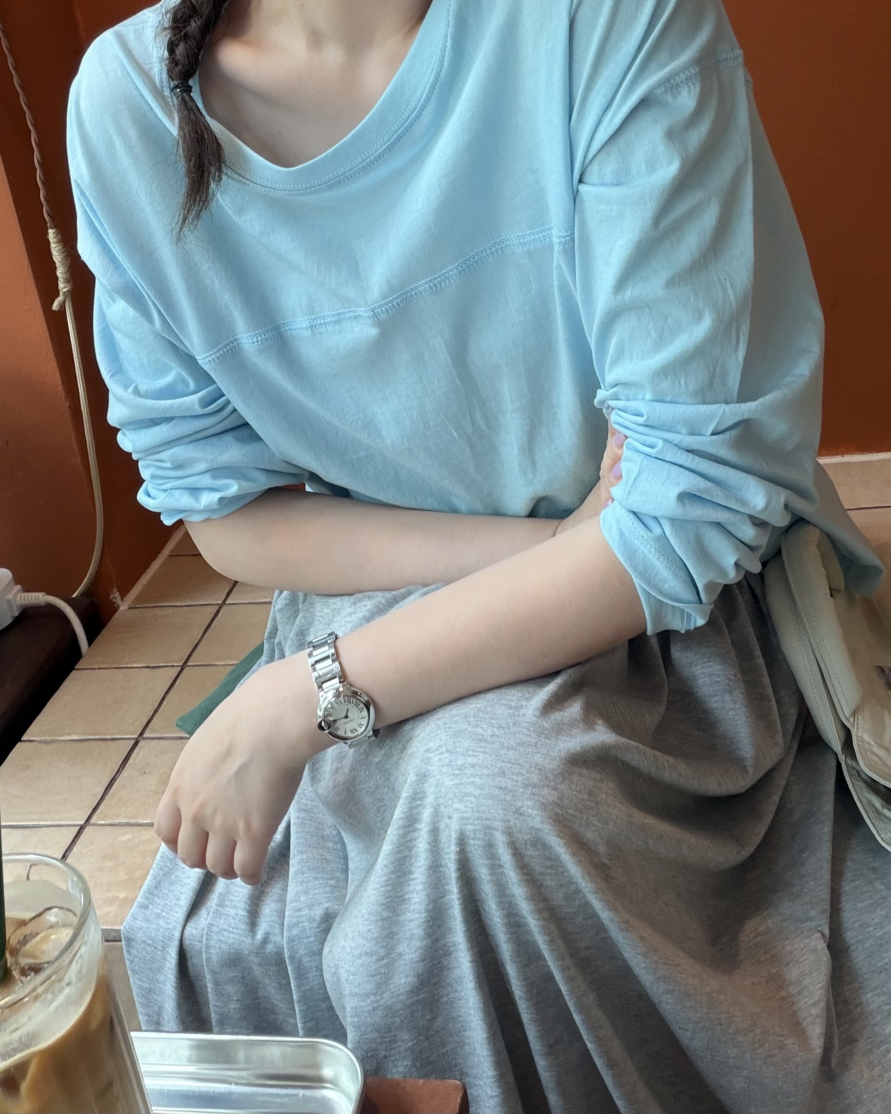 porcelain top (right blue/white)