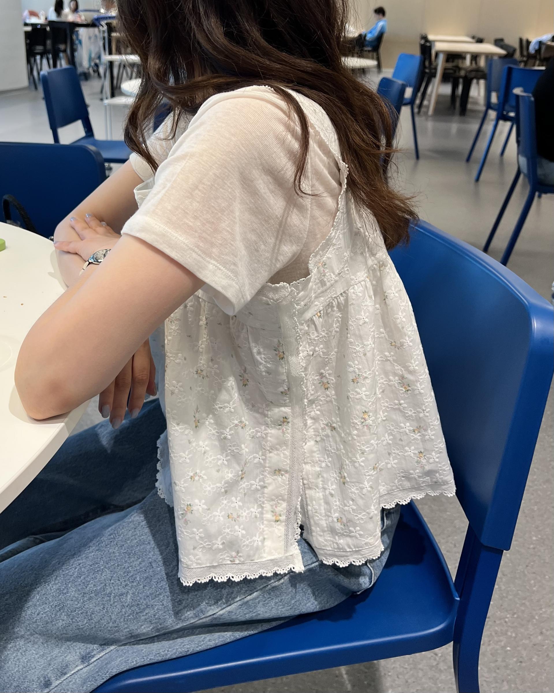 primrose blouse (flower/black)