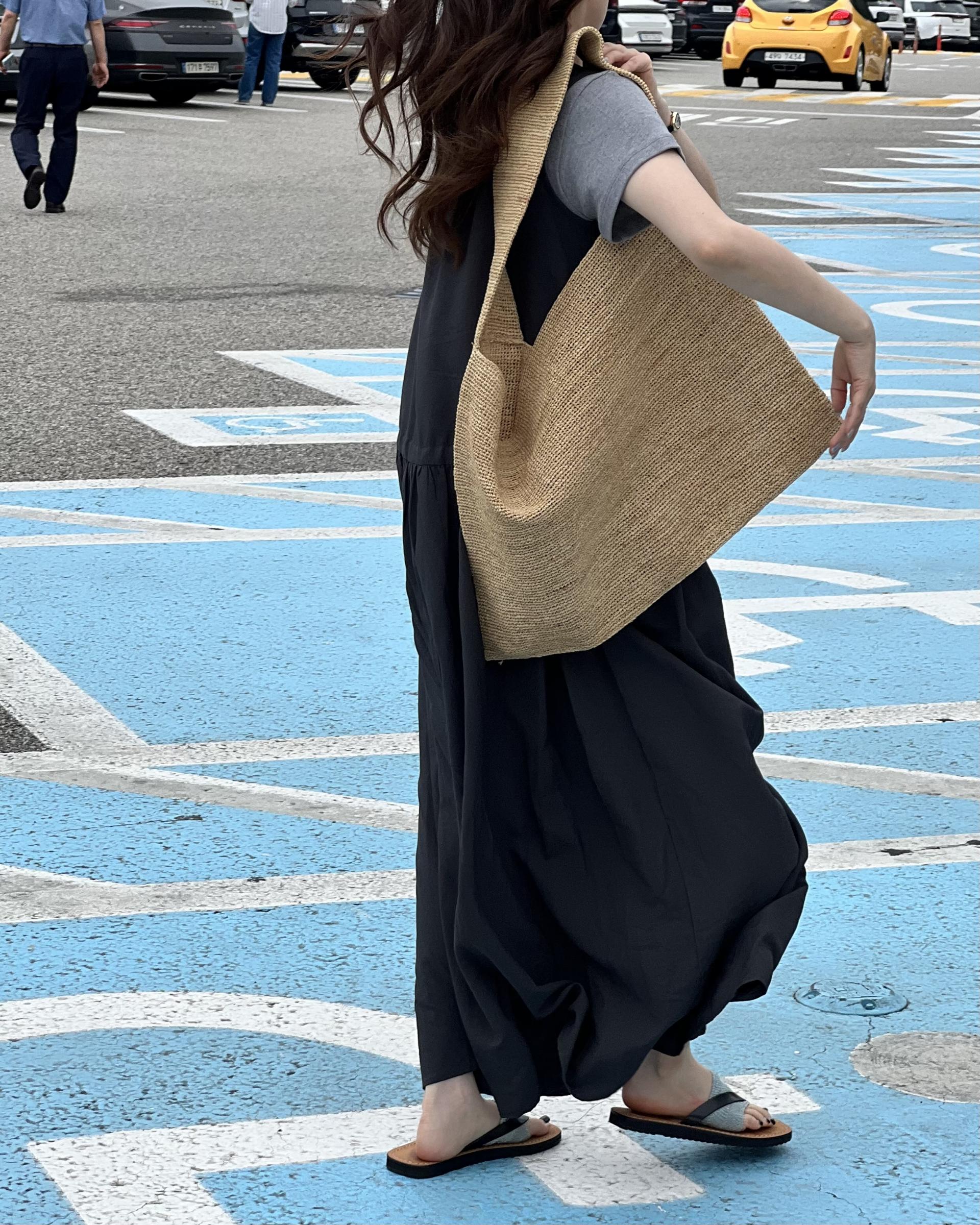 oatmeal dress (charcoal/cream)