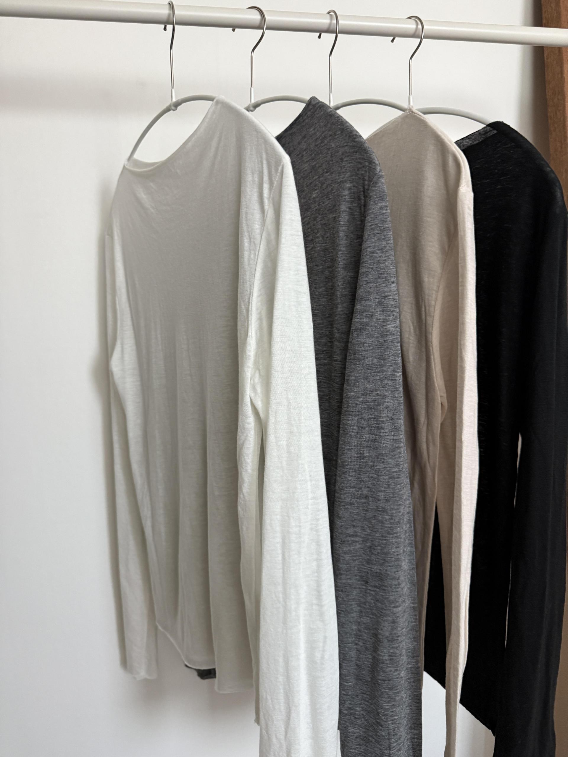 wool skin top (ivory/beige/charcoal/black)