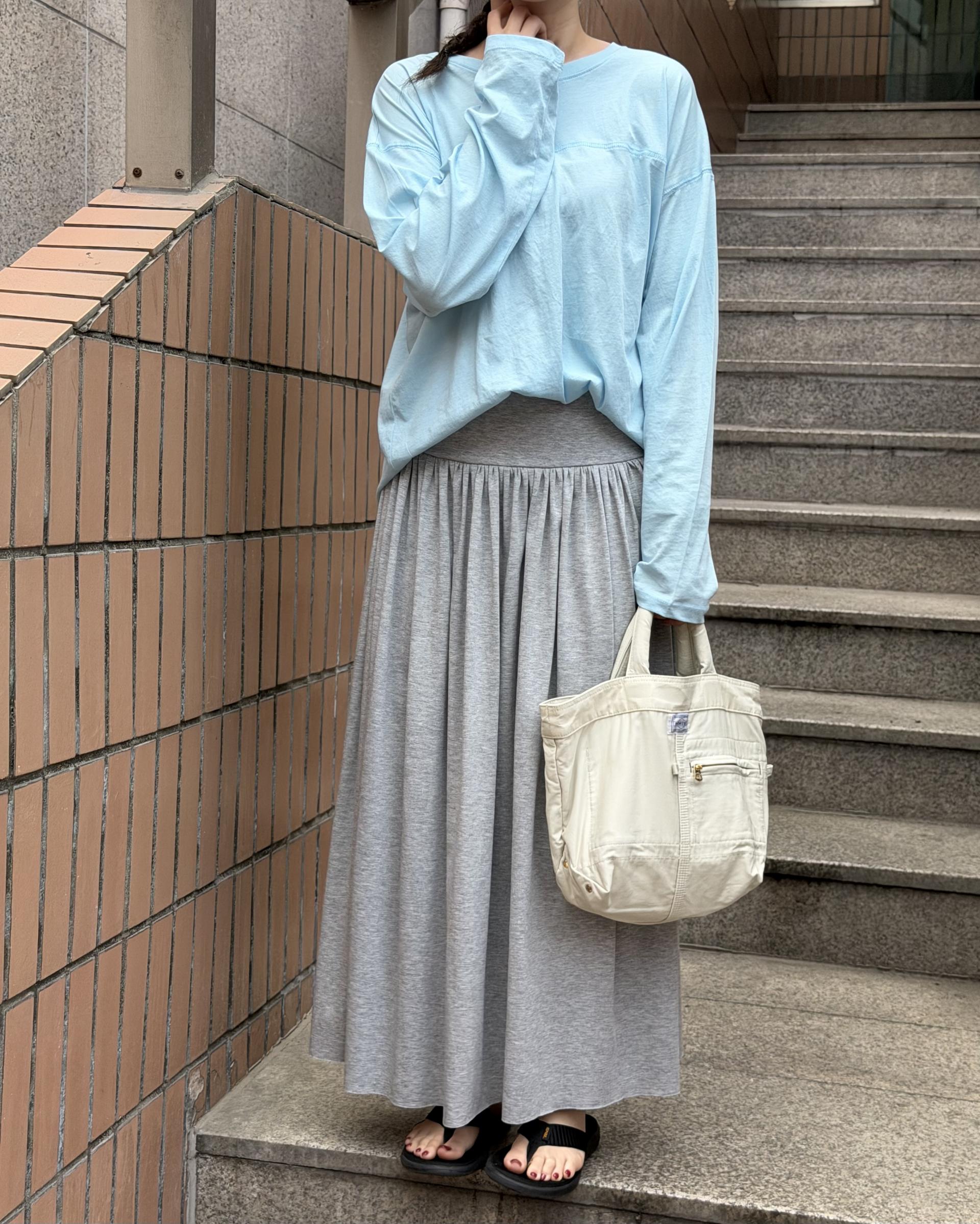 porcelain top (right blue/white)