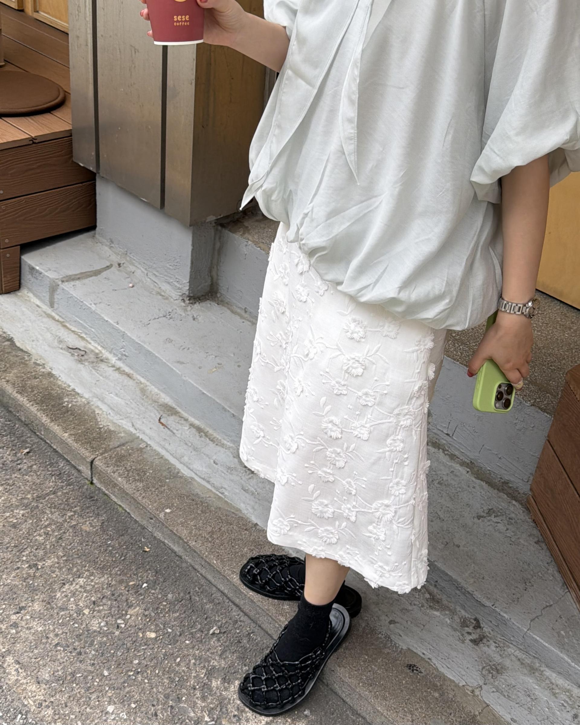 tete scarf blouse