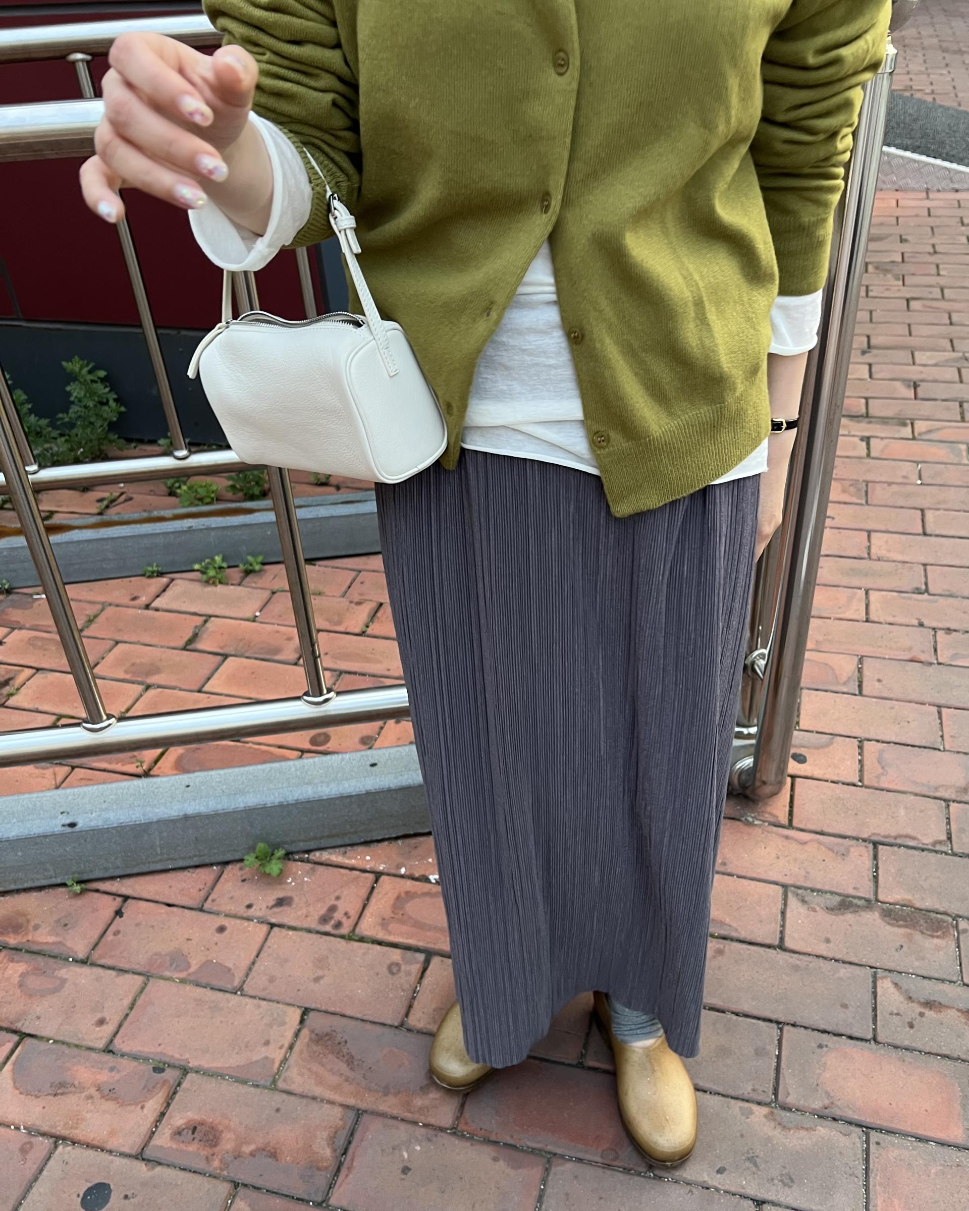 bowl round cardigan (grey/khaki/red)