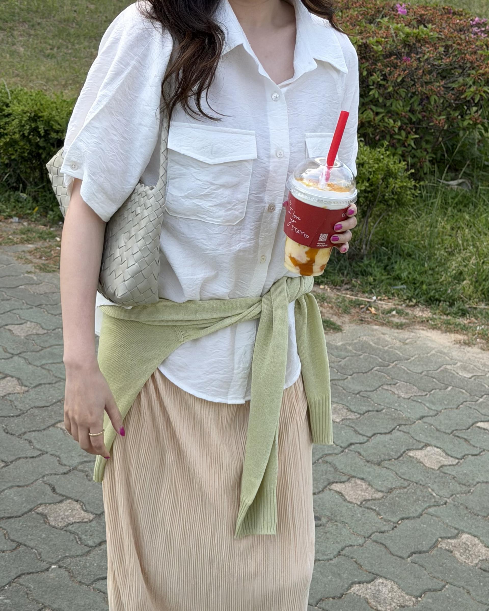 shell half shirt (cream/charcoal) 완