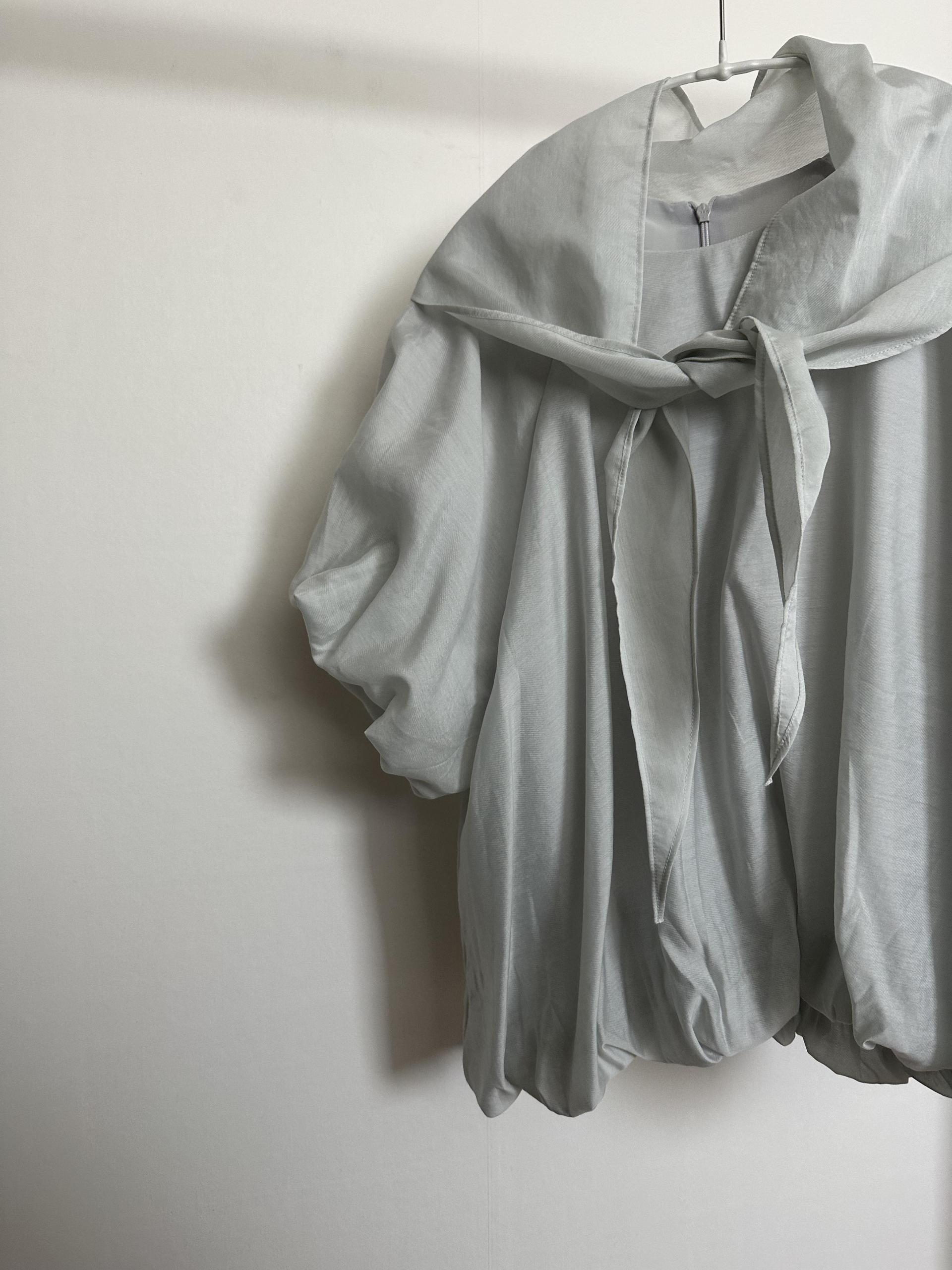 tete scarf blouse