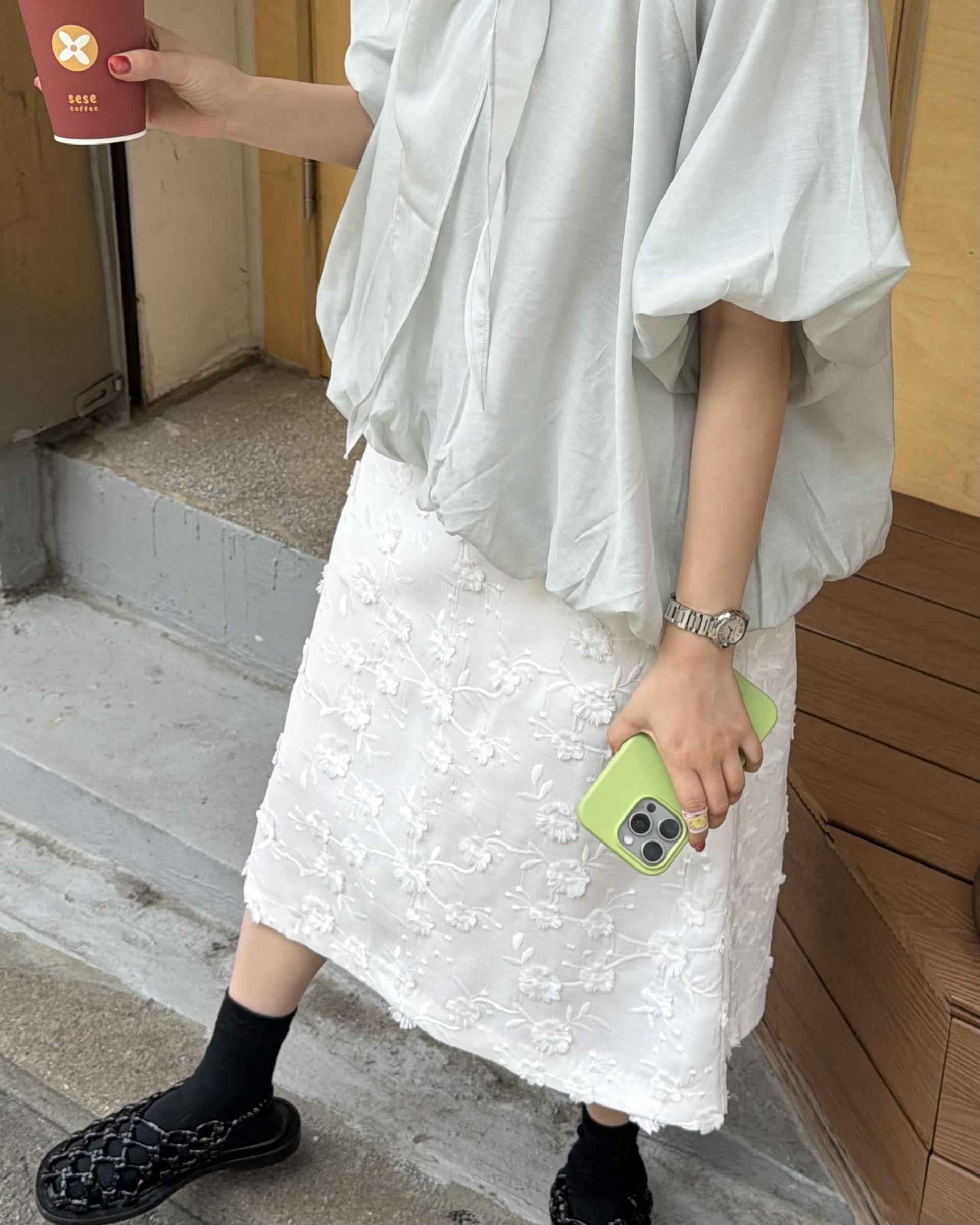 tete scarf blouse