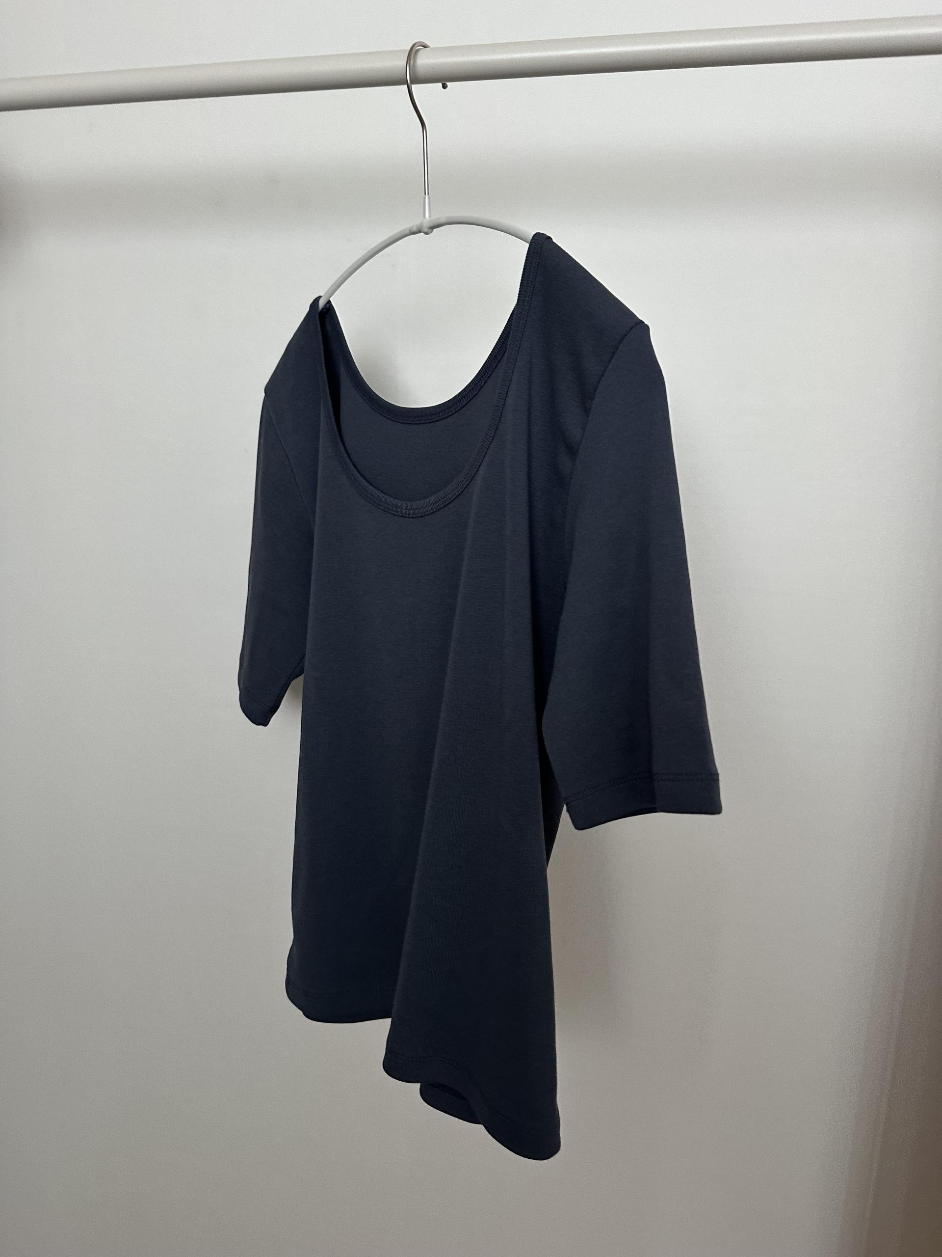 bobos u-neck top (deep blue)