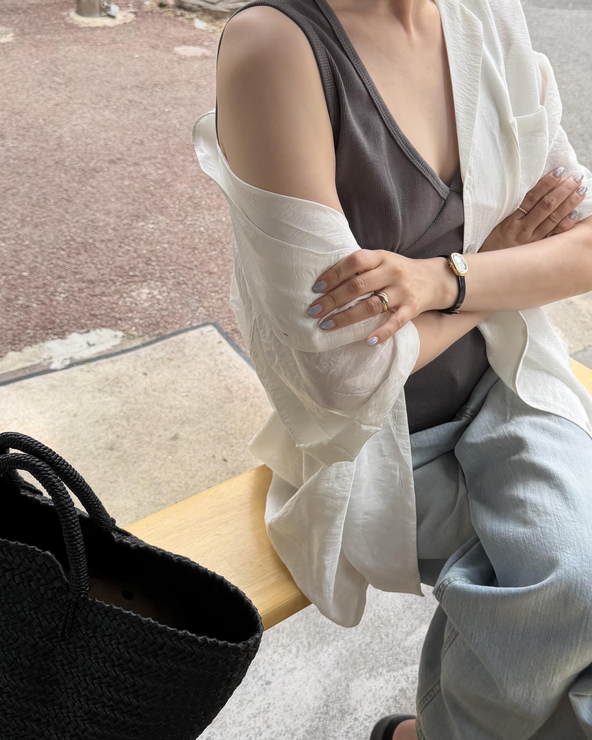 sand sleeveless (charcoal/white/olive)