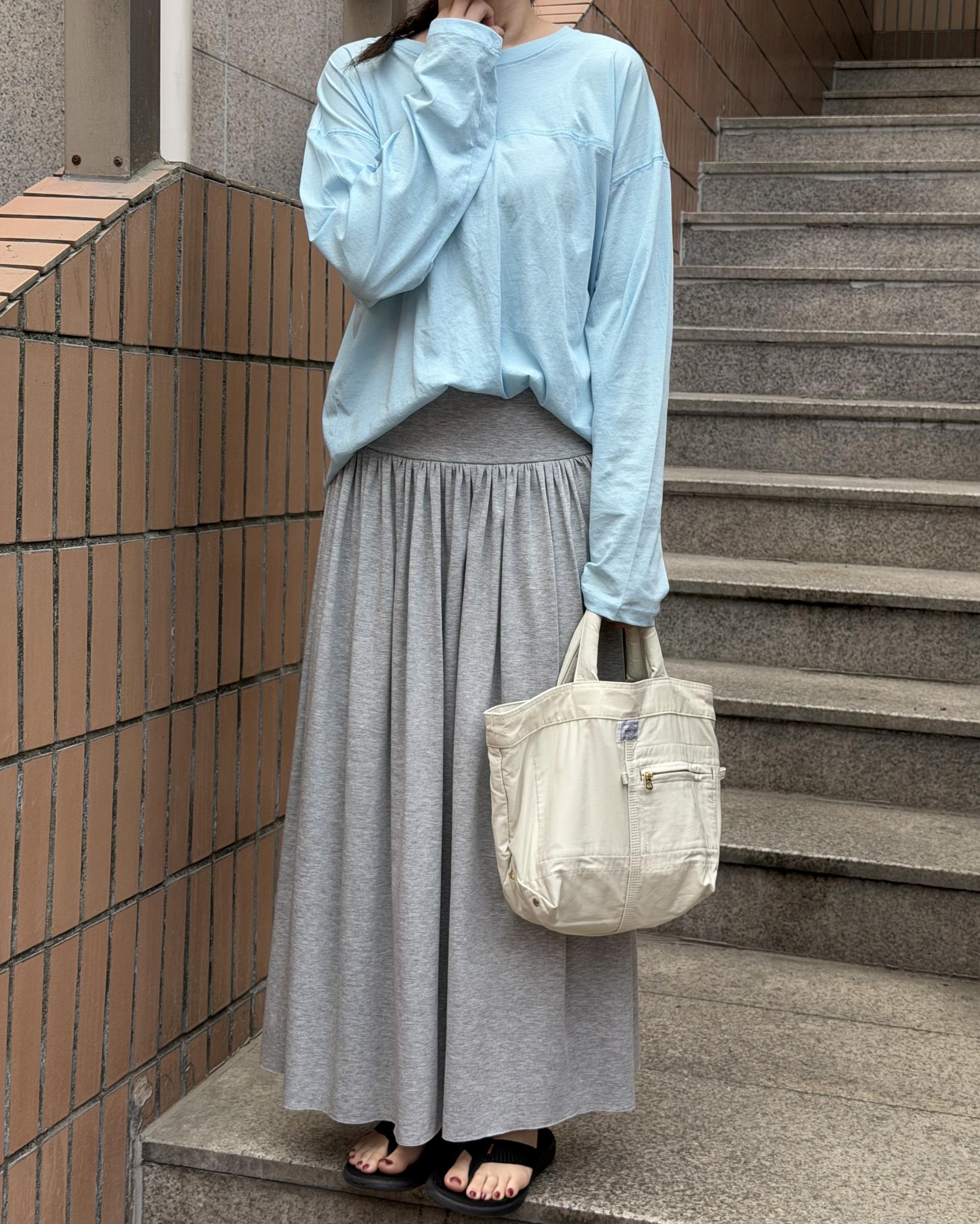 porcelain top (right blue/white)