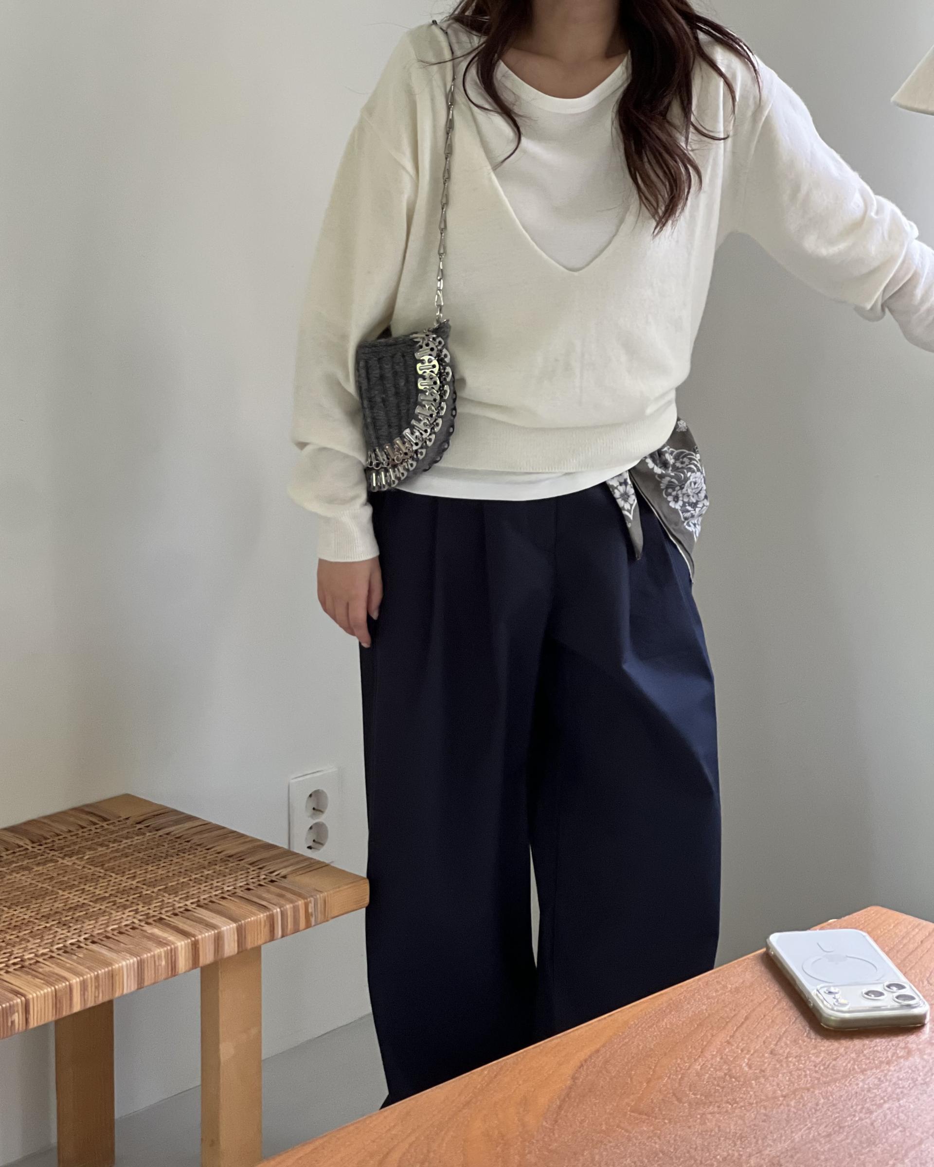 till deep v-neck knit (grey/ivory)