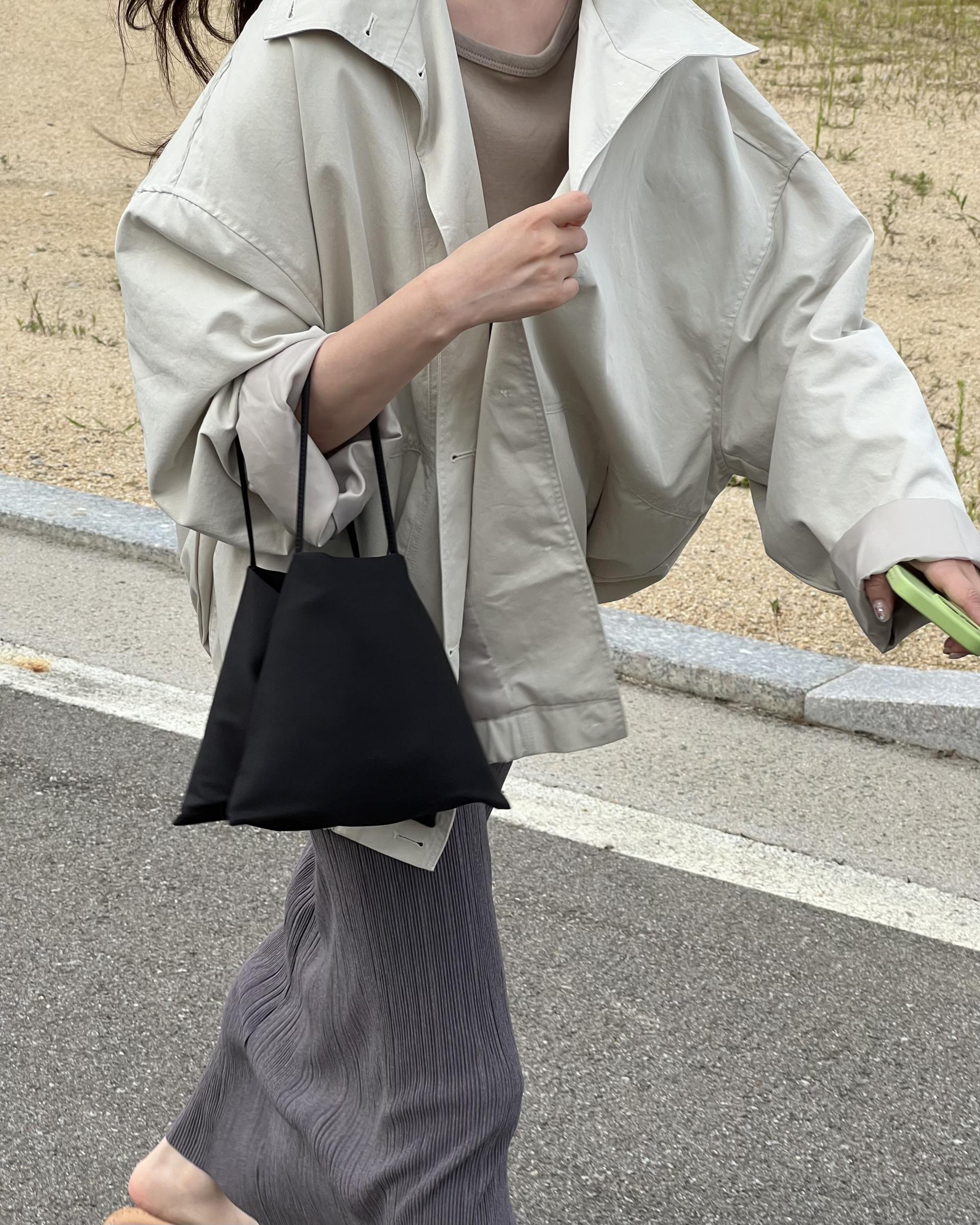 grocery half jumper (cream beige/navy)