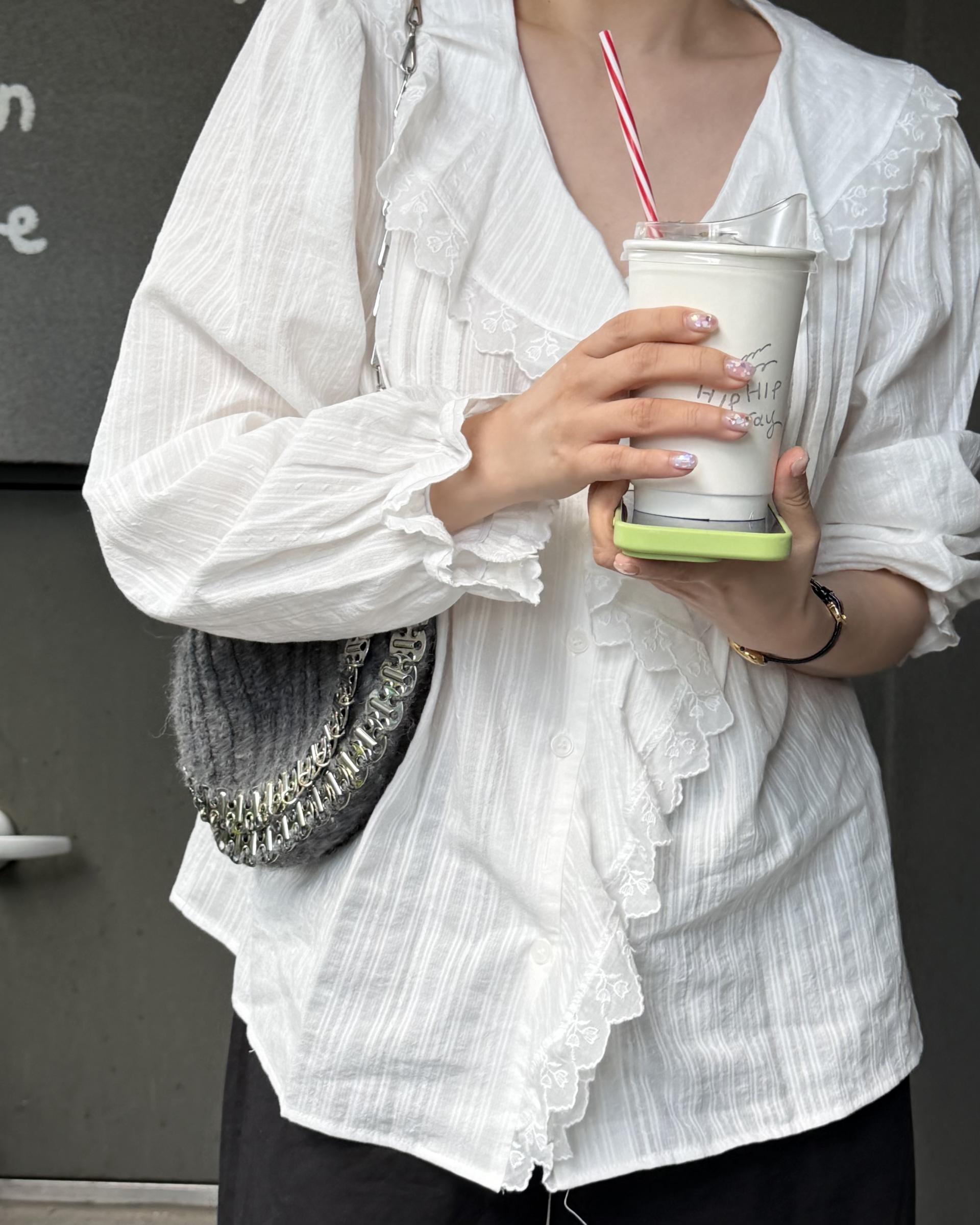 cottage ruffle lace blouse (white/check)