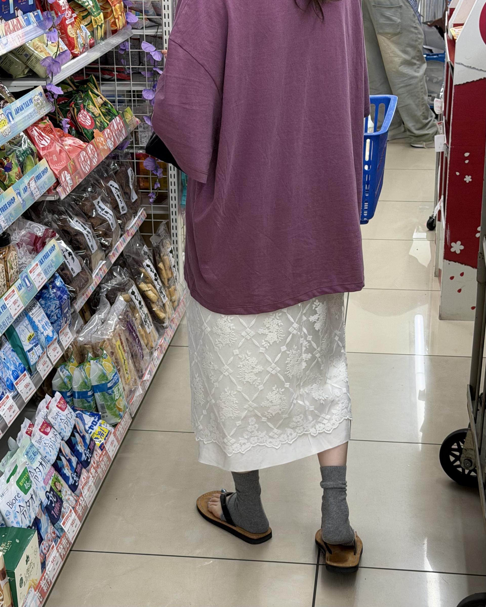 cosmic lace skirt 완