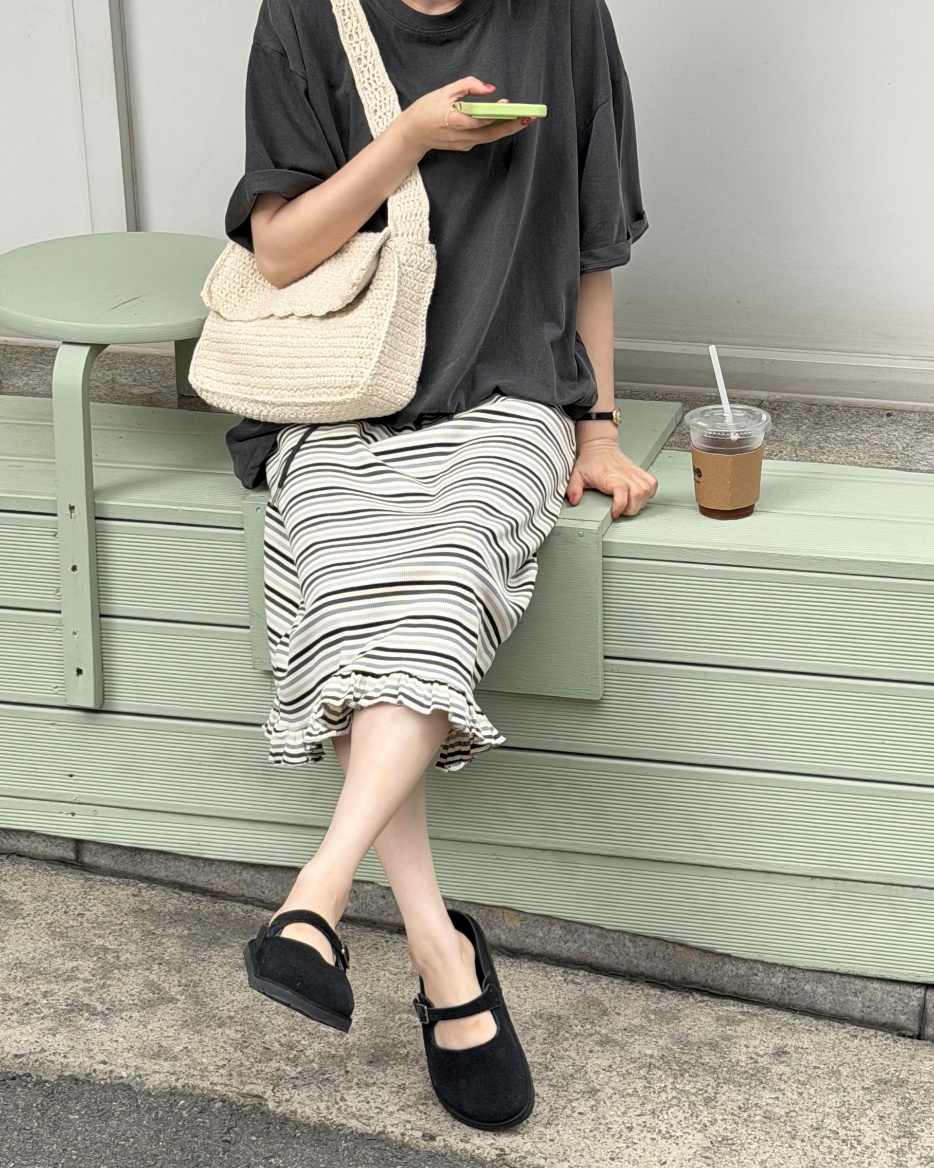 boo stripe banding skirt