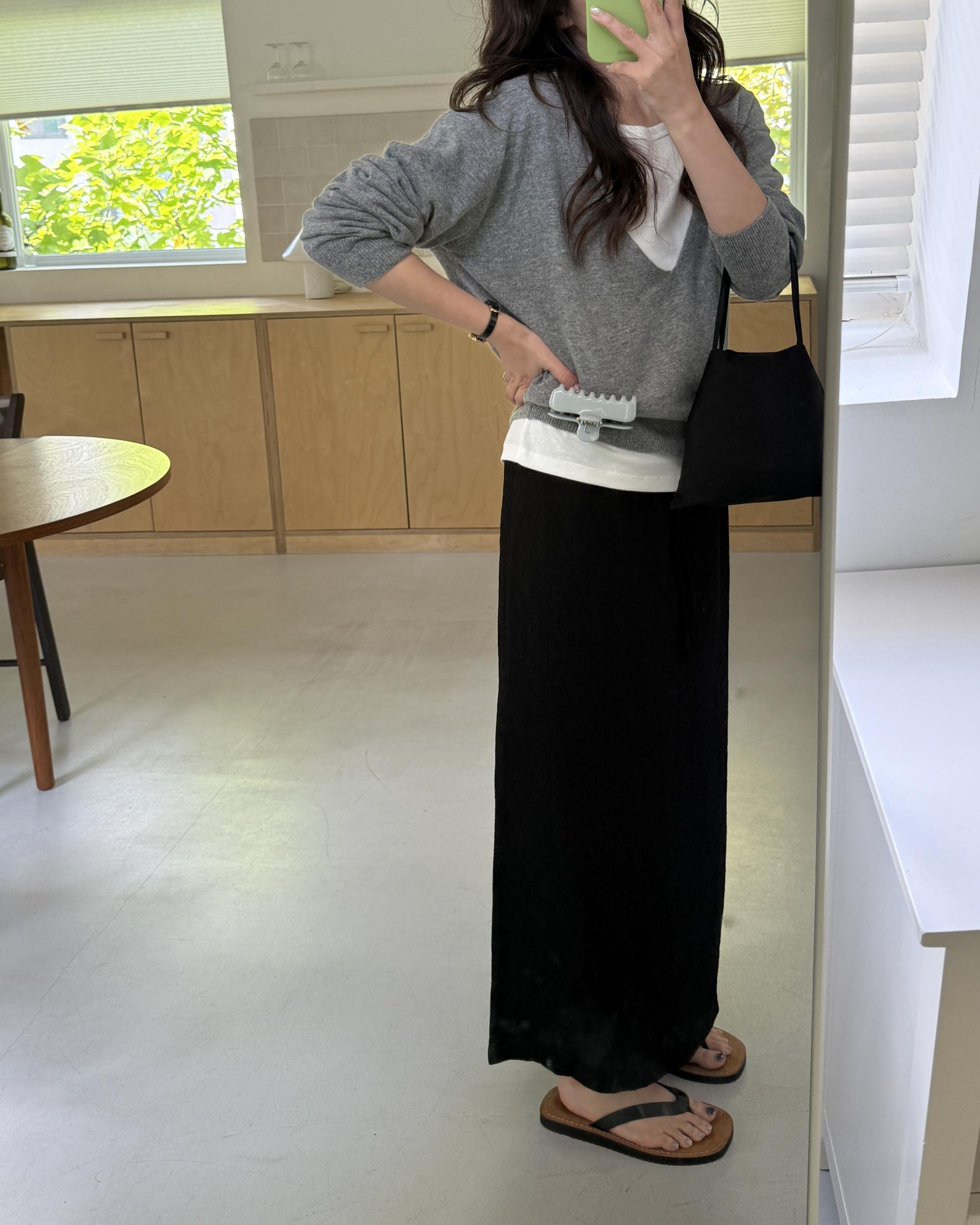 base wrinkle skirt (black/cream)