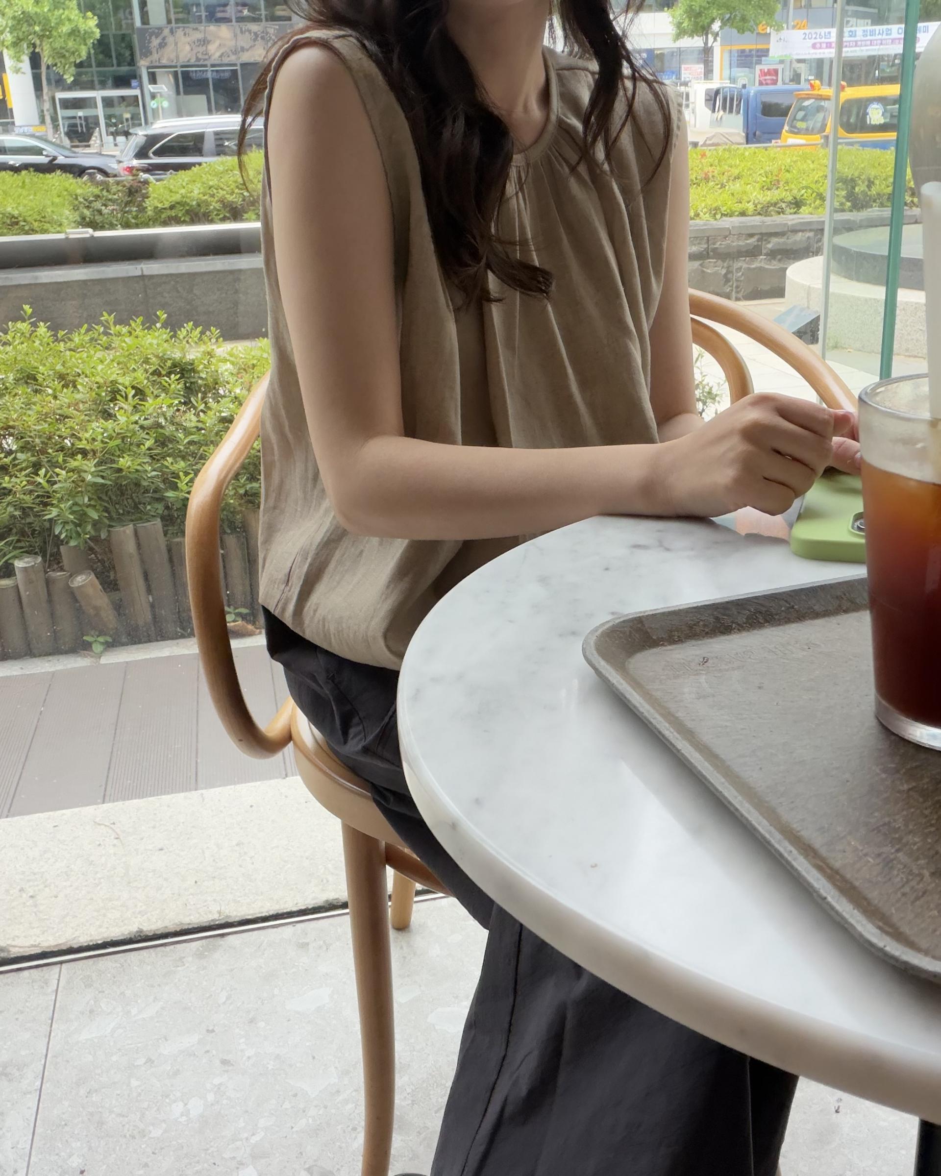moris blouse (brown/cream)