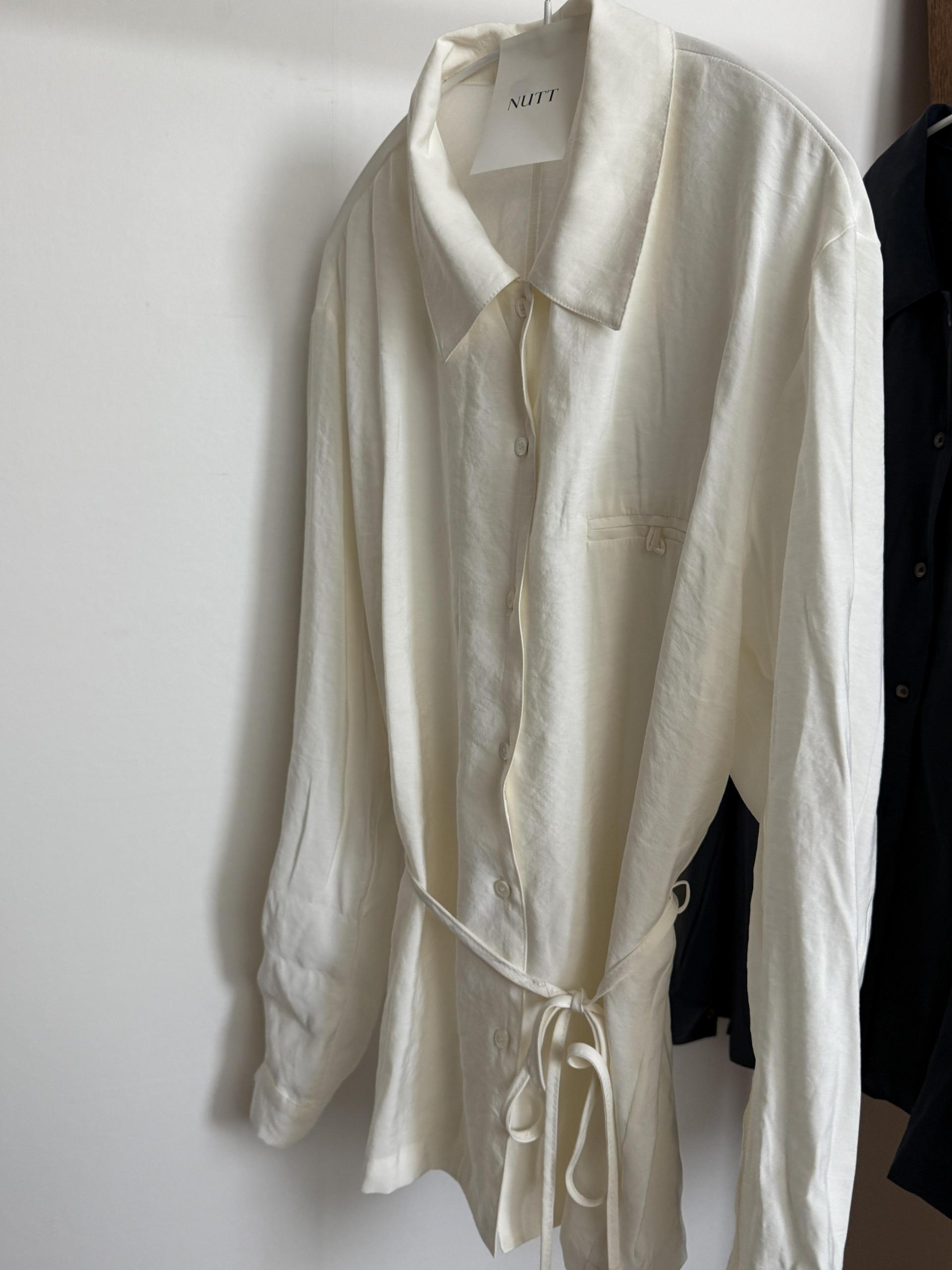 prim button blouse (brown/navy/cream)
