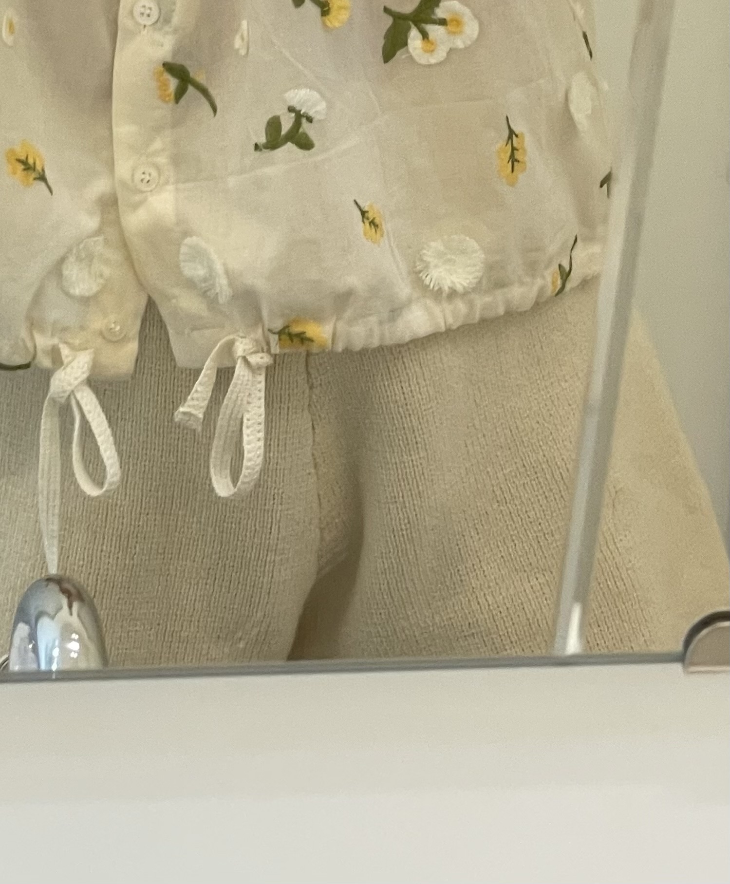 <made> buttercup blouse (16차)