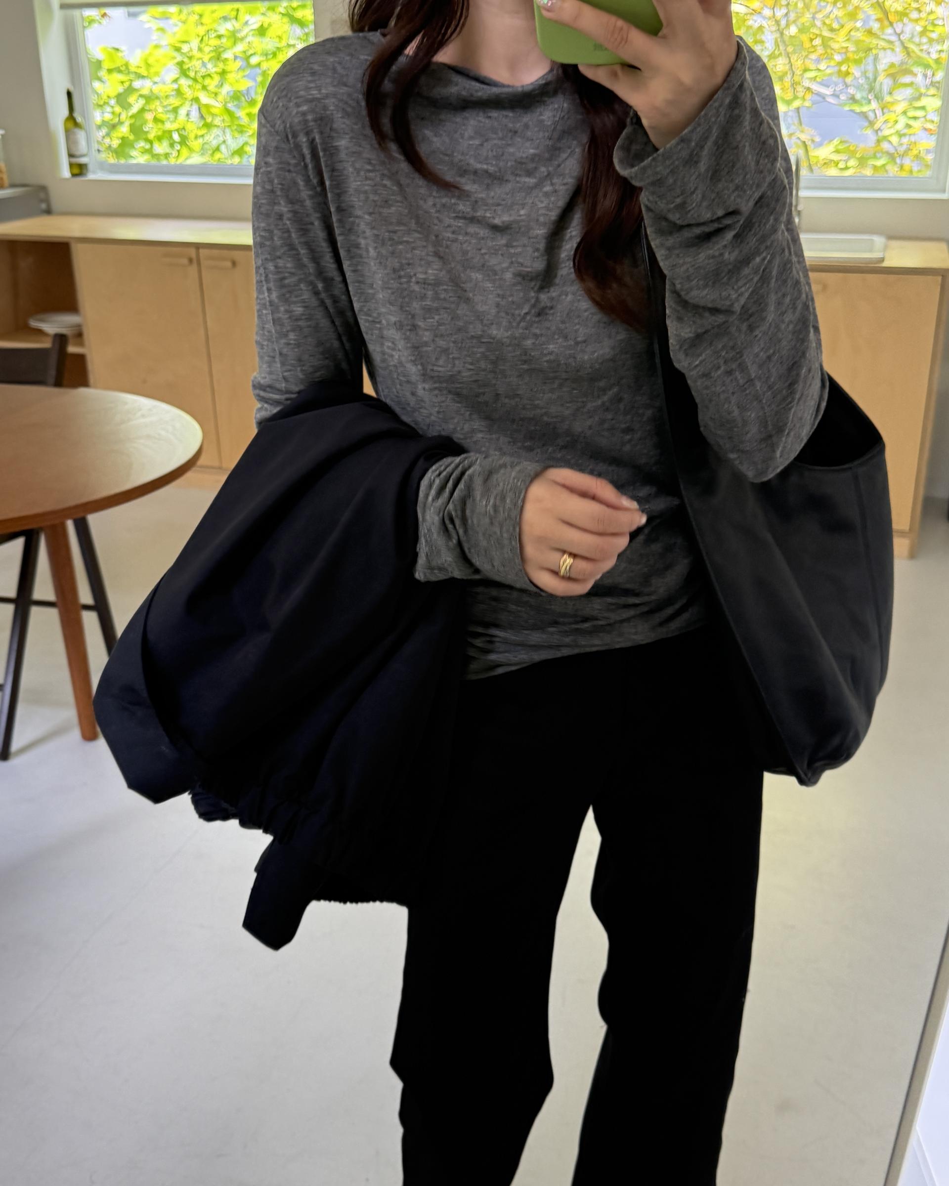 wool skin top (ivory/beige/charcoal/black)