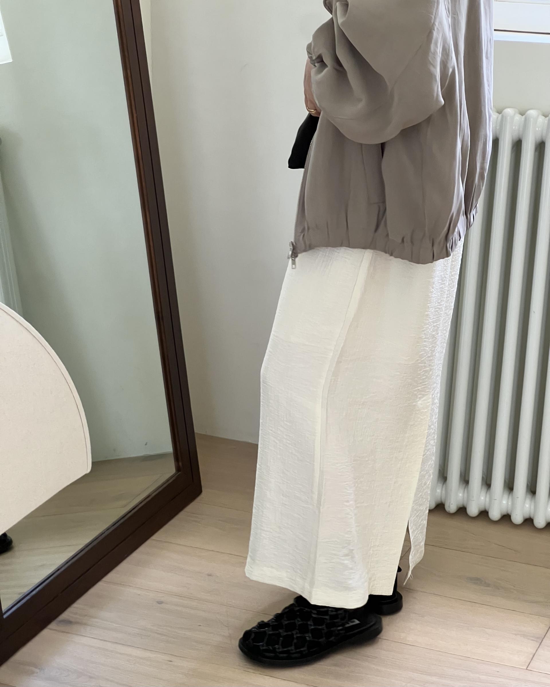 base wrinkle skirt (black/cream)