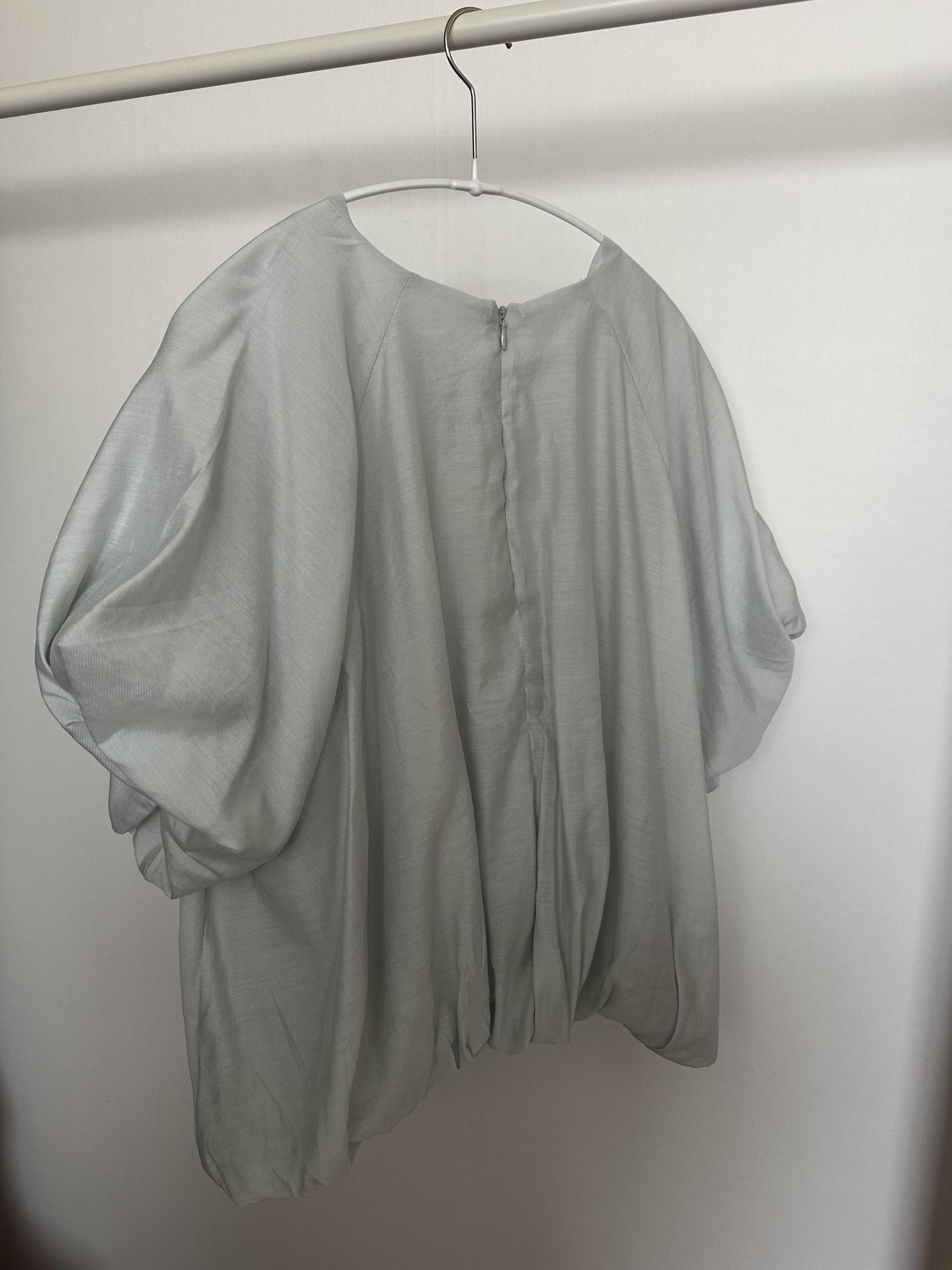tete scarf blouse