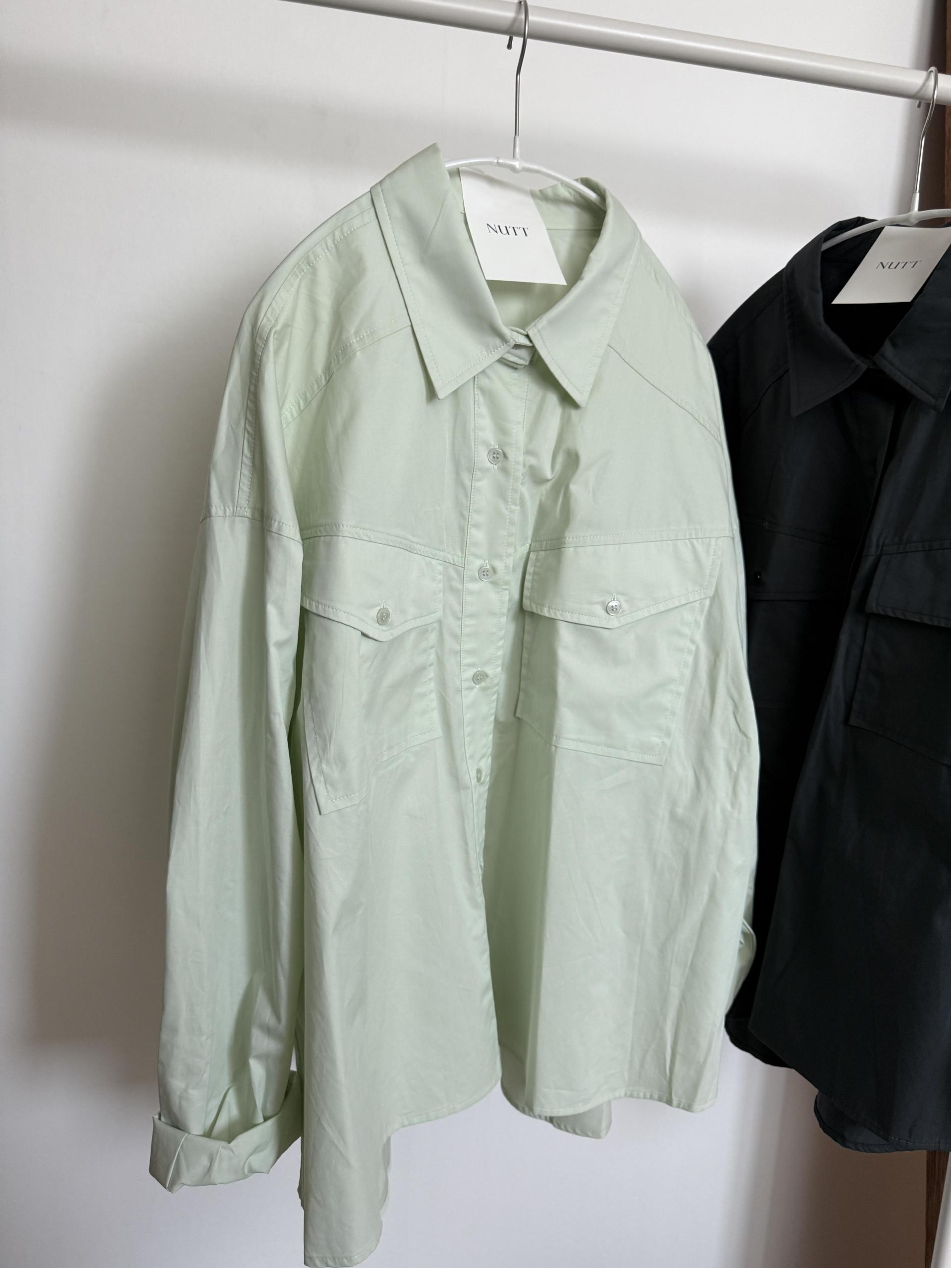over pocket shirt (mint/charcoal)