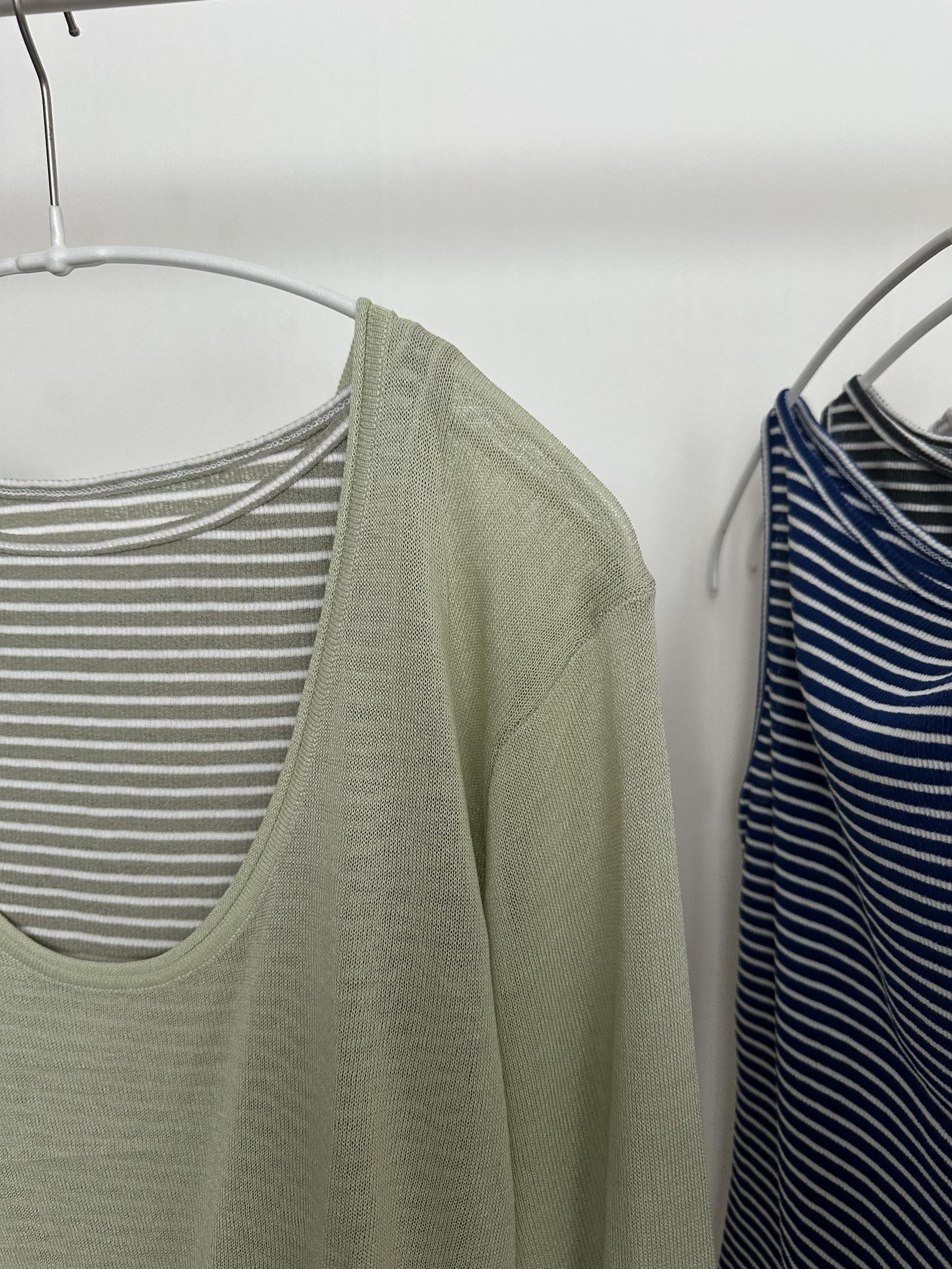 salt stripe sleeveless (blue/charcoal/pale grey/pale khaki)