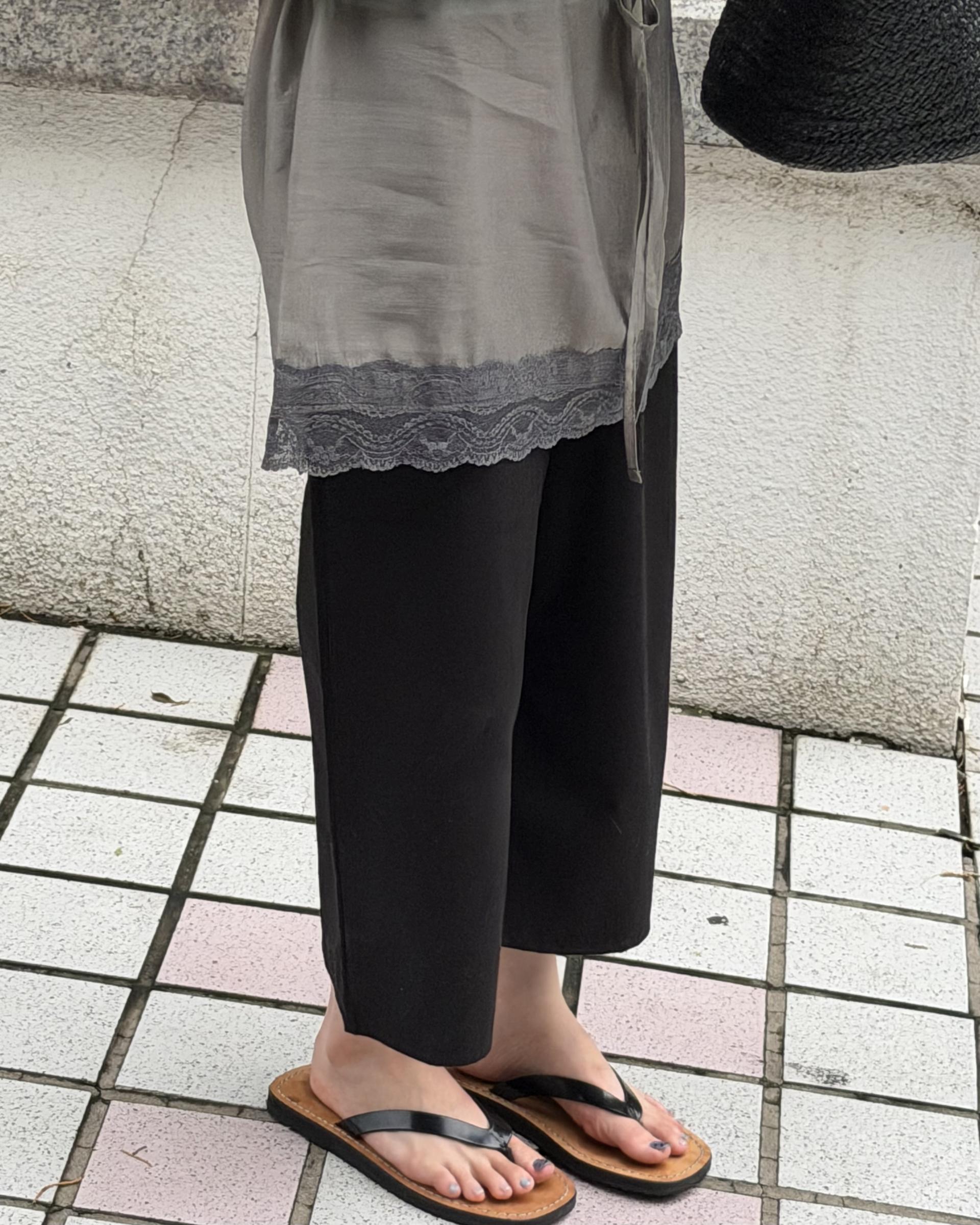 madame lace dress (butter/grey)