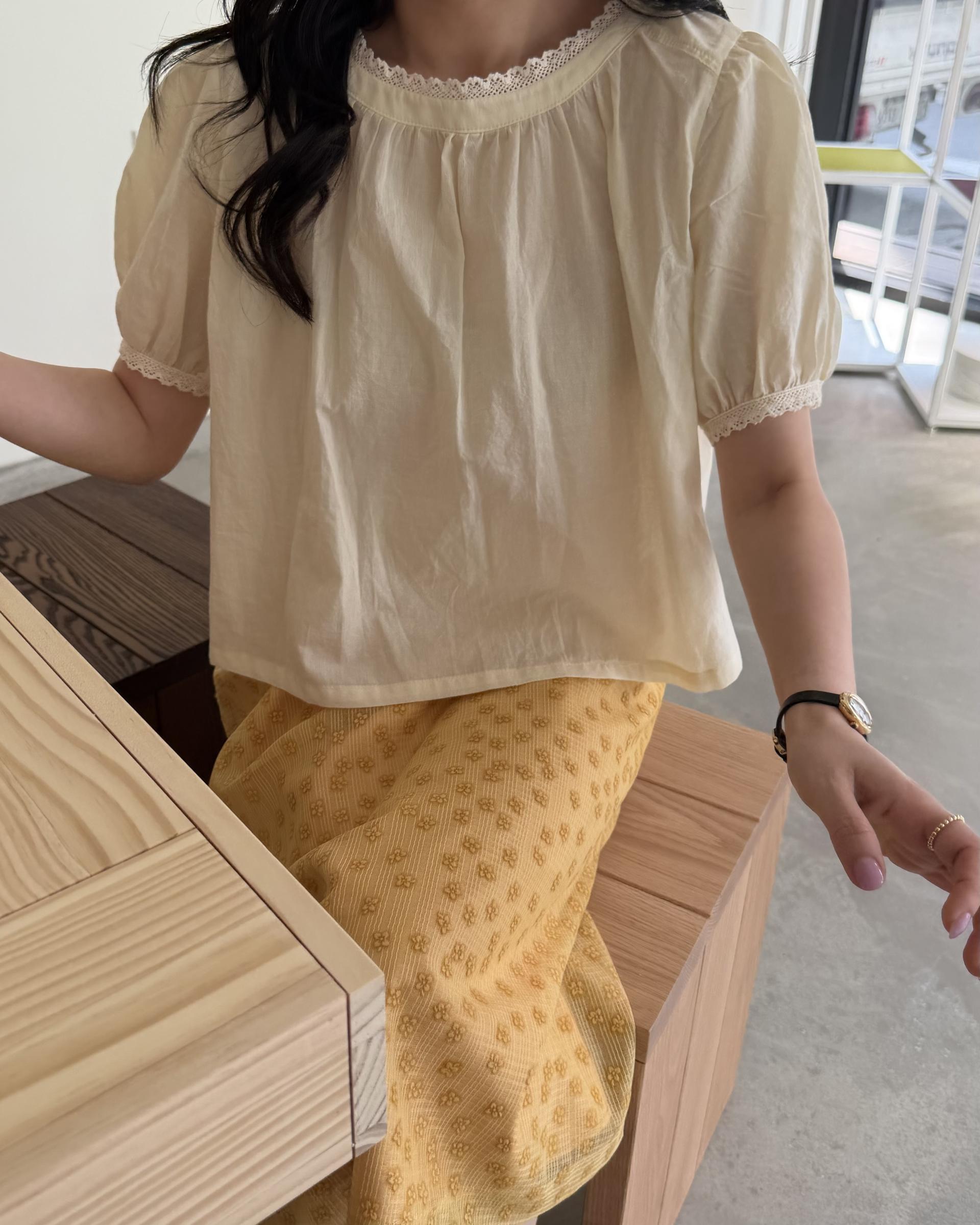 flan lace blouse (cream/ivory)