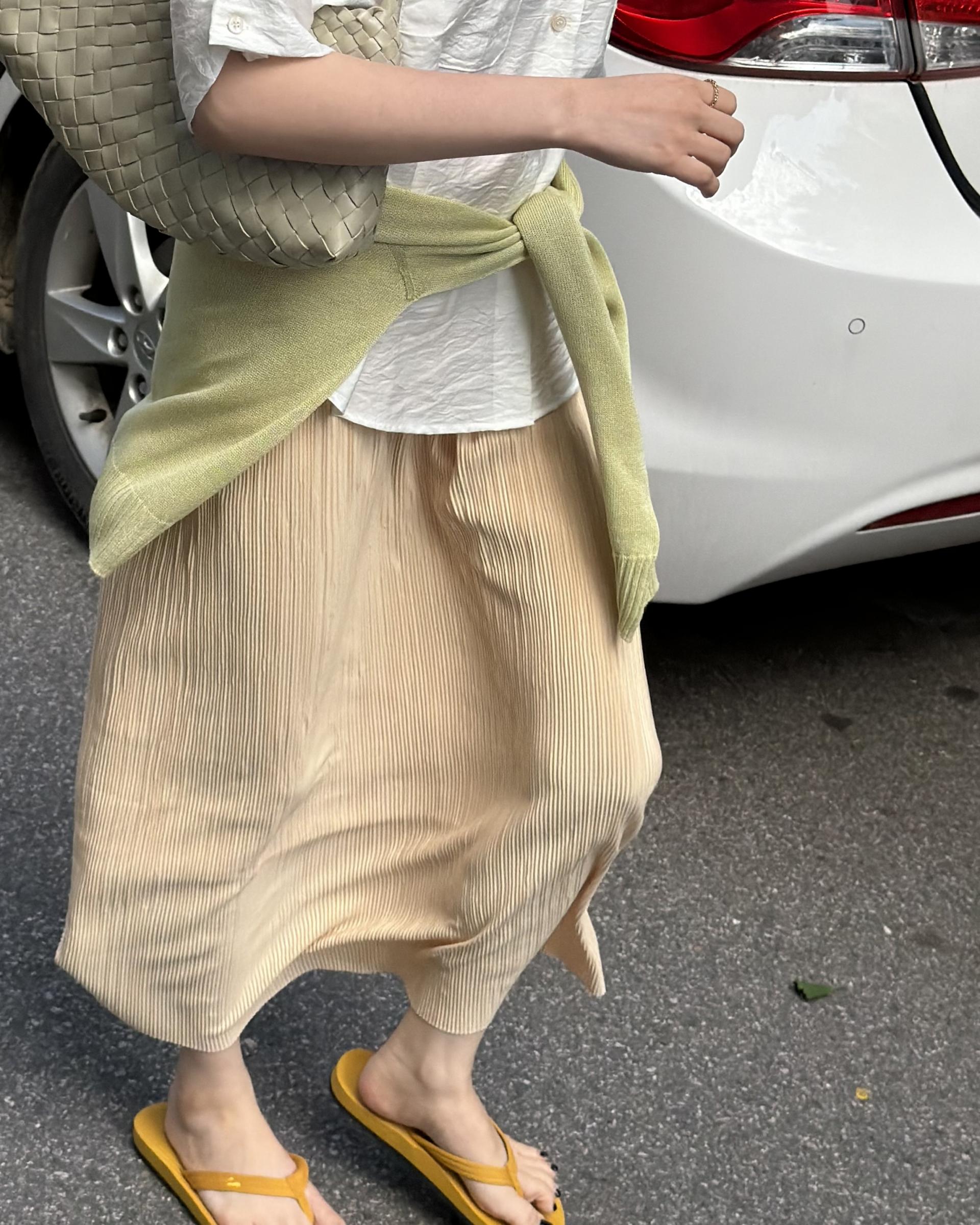 shell half shirt (cream/charcoal)