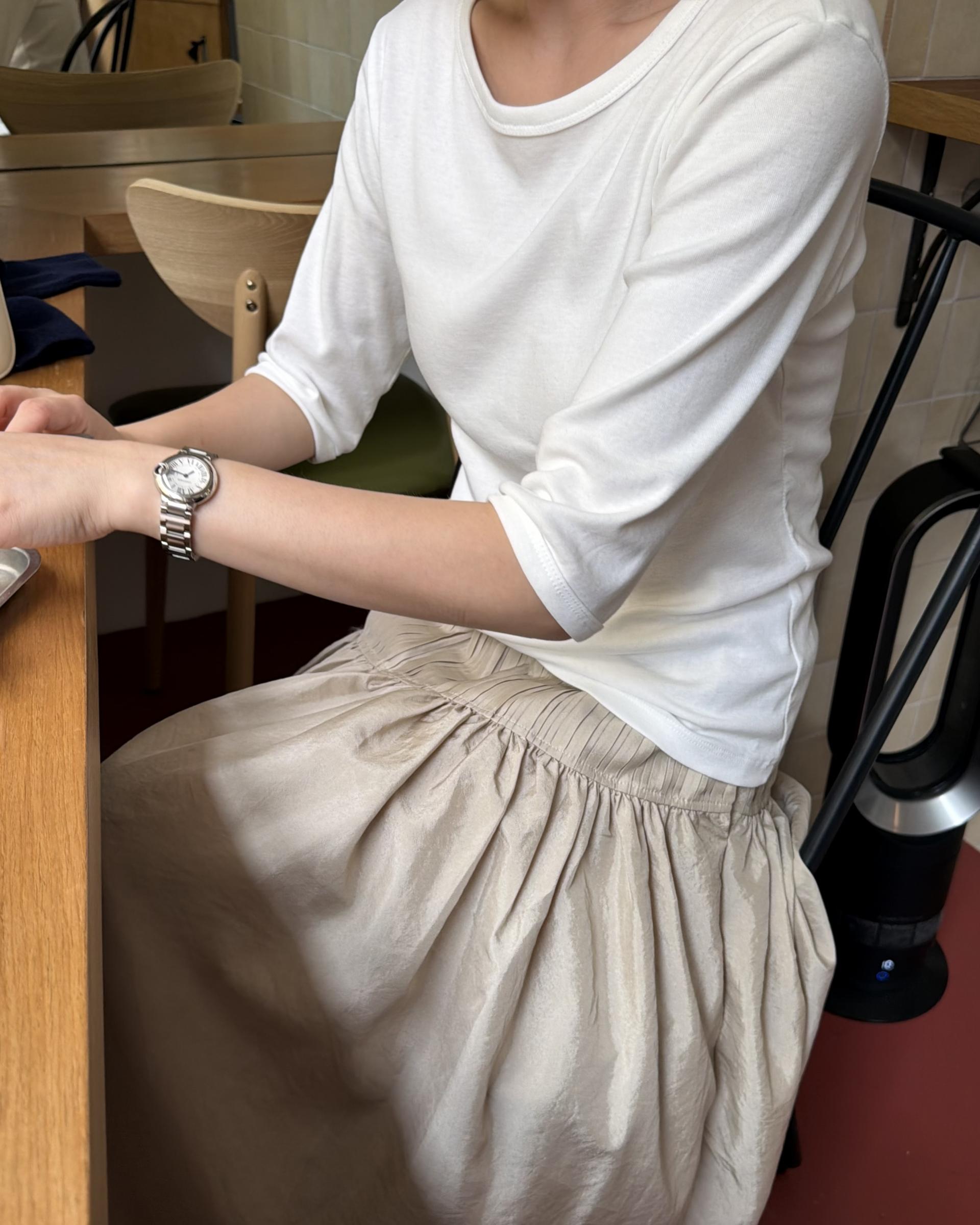 marge pintuck skirt (milk beige/charcoal)